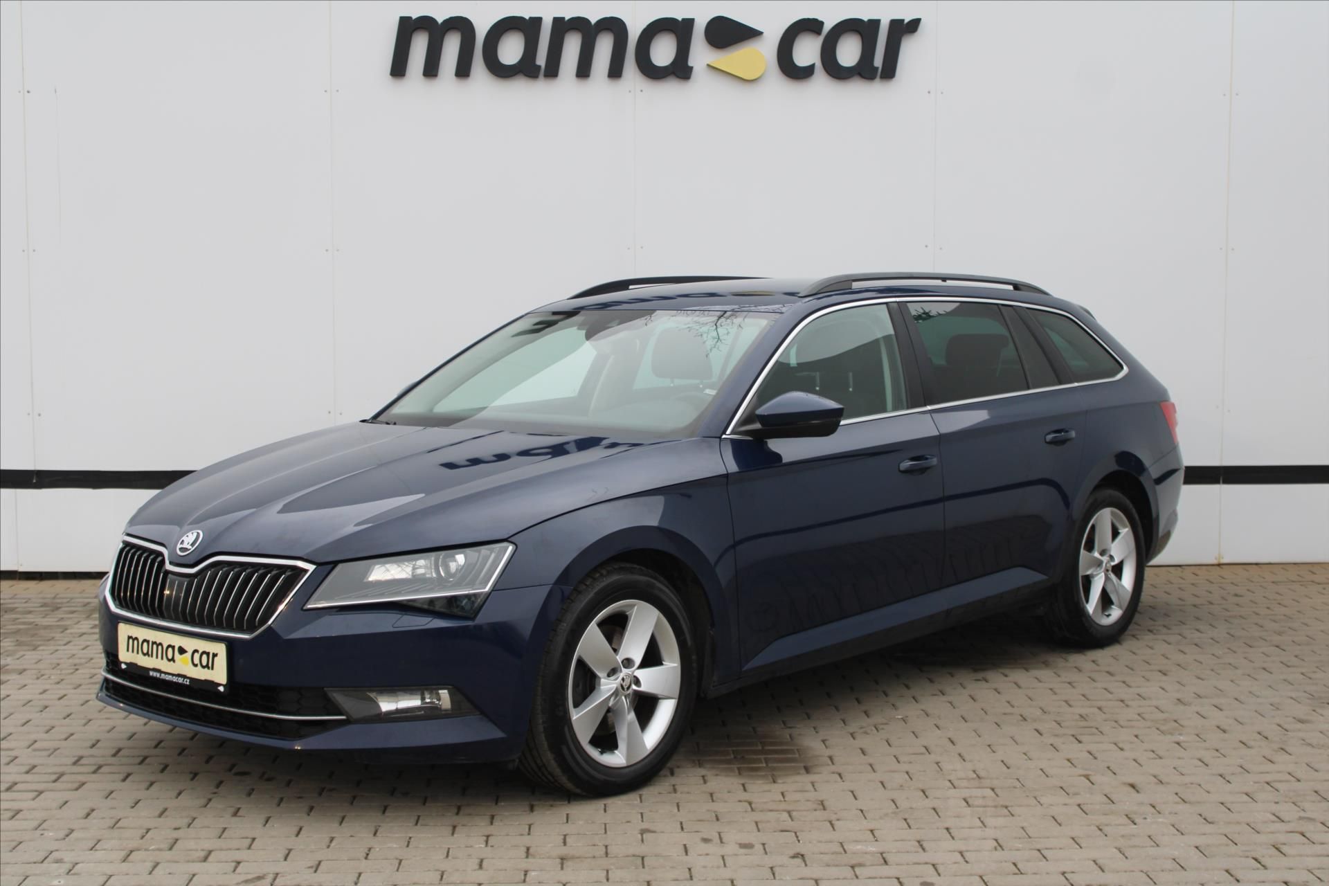 Škoda Superb, 2.0 TDI 110kW DSG BIXENON NAVI - fotka 3