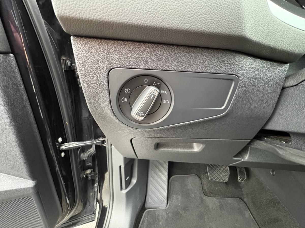 Volkswagen Tiguan, 2,0 TDi 140kW 4M,Led,Navi,ACC - fotka 6