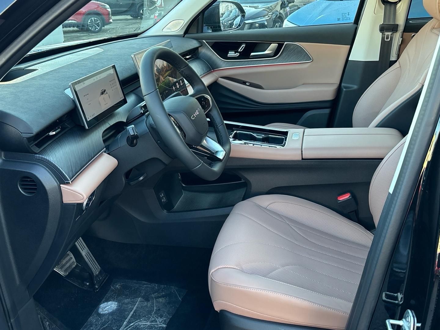 Chery Tiggo 9 PHEV, Tiggo 9 PHEV 1.5 T-GDI DHE - fotka 6