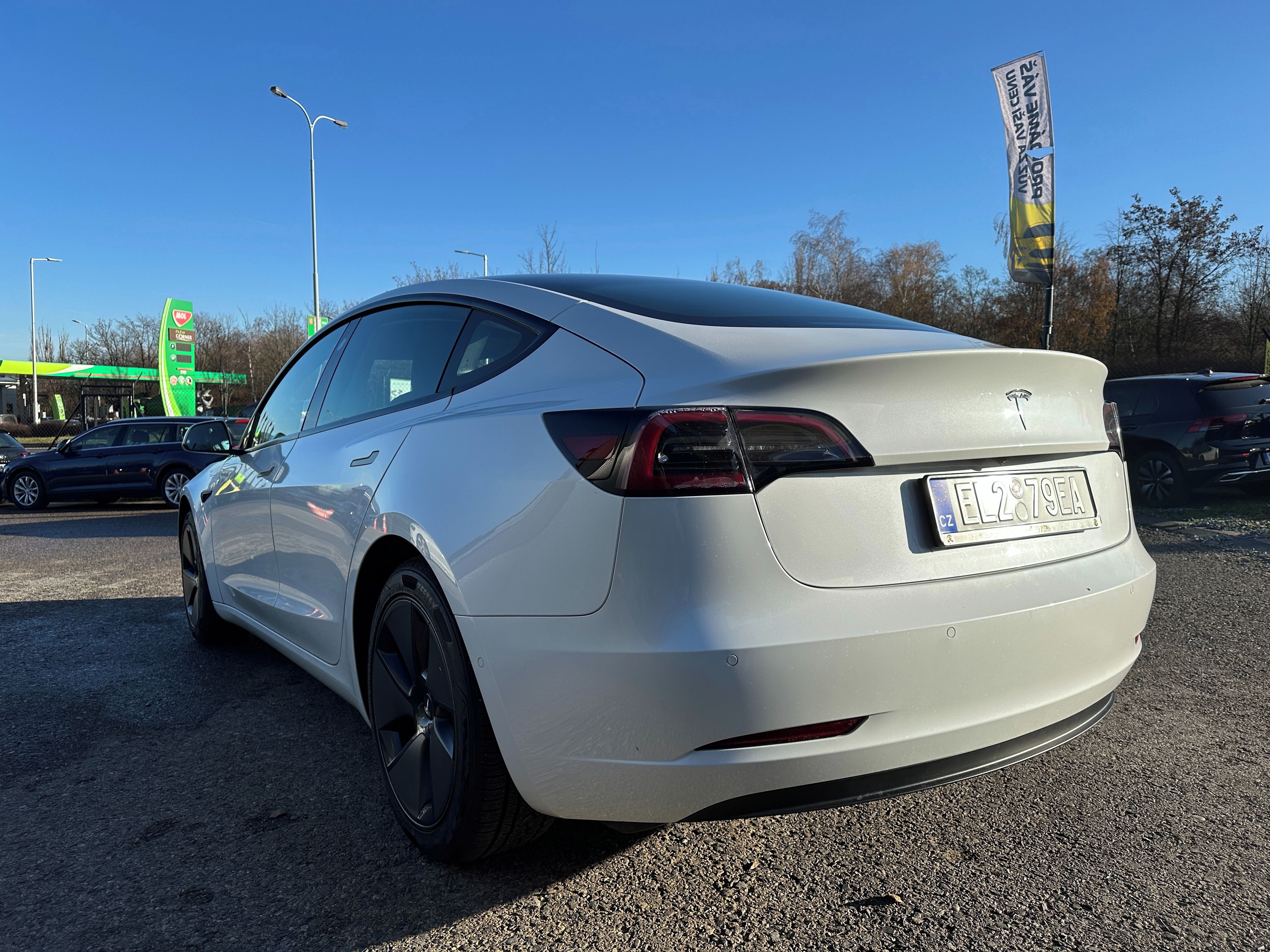 Tesla Model 3, Tesla Model 3 2021 - fotka 4