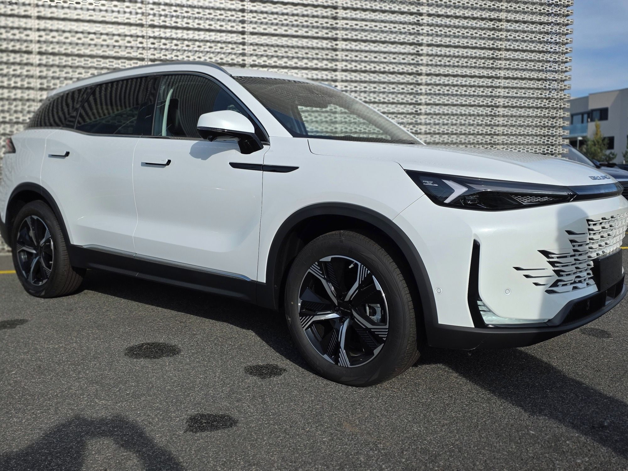 BAIC X7, LUXURY 1,5T 130kW 7DCT 4x2 - fotka 3