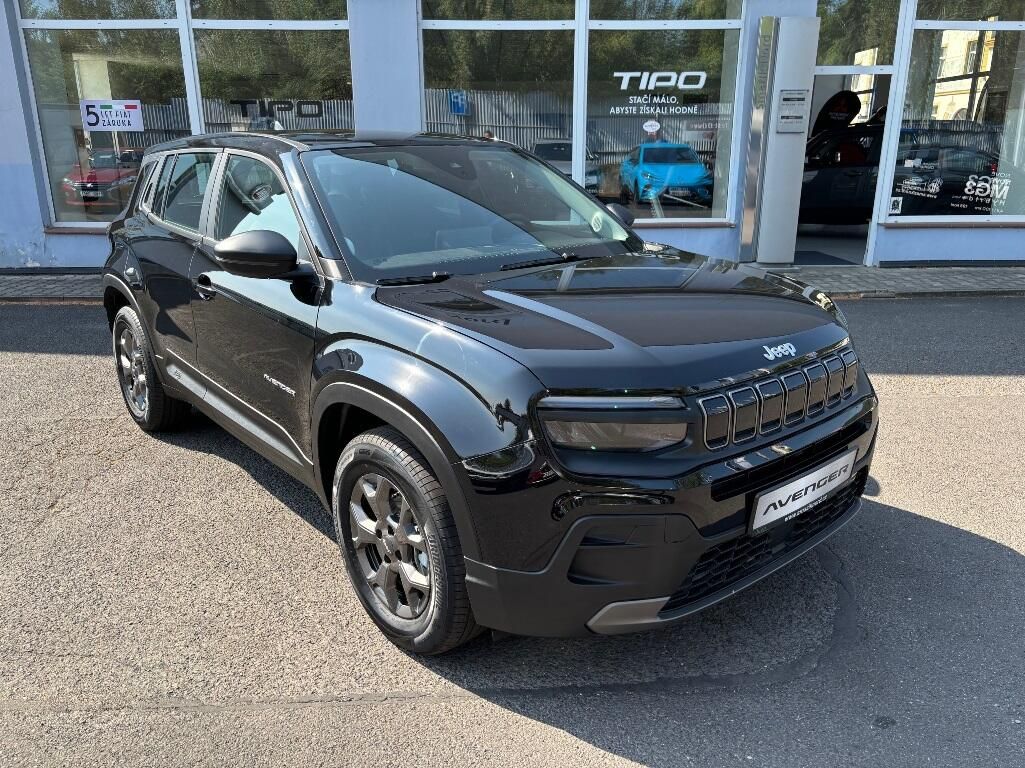 Jeep Avenger, 1,2 T (100k) 6MT LONGITUDE - fotka 2