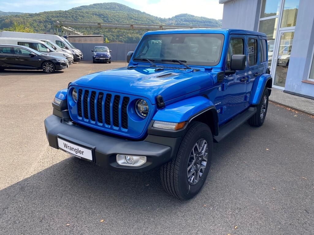 Jeep Wrangler, 2,0T PHEV (380 k) 4XE SAHARA - fotka 4