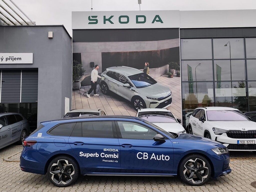 Škoda Superb, 2,0 TDI 142 kW DSG 4x4 - fotka 3