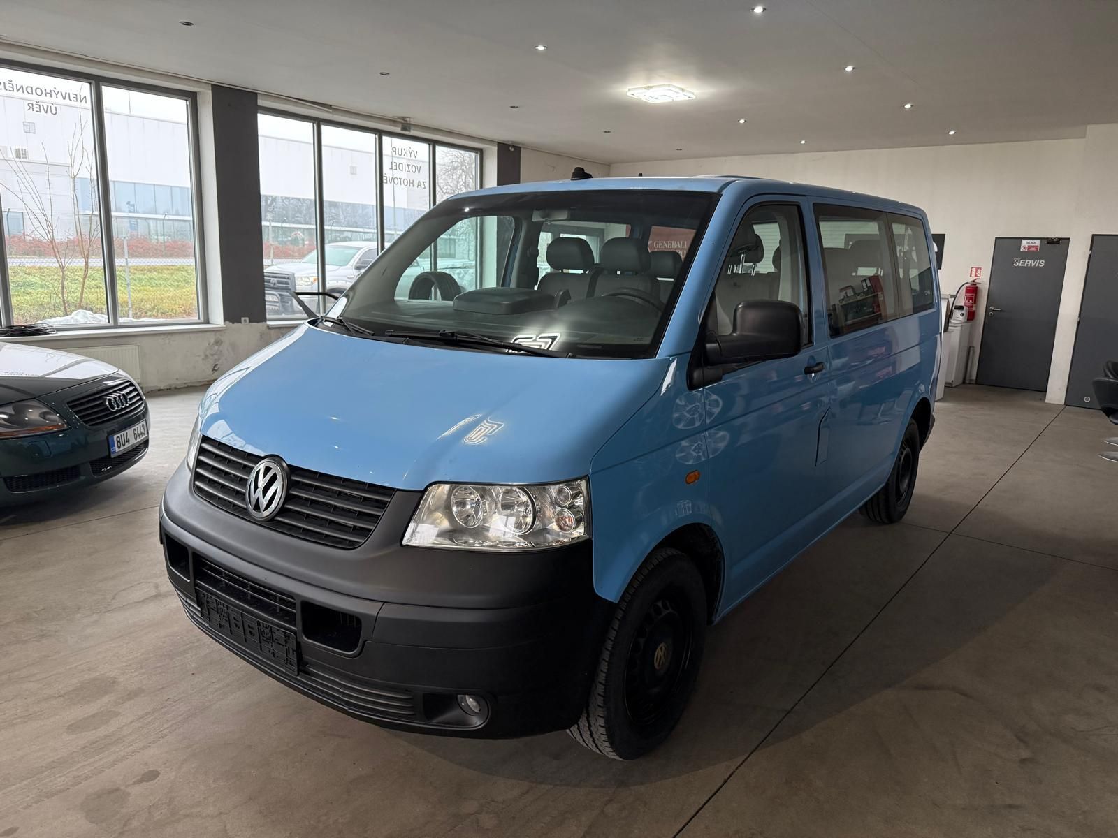 Volkswagen Transporter, 4X4, KLIMA, TAŽNÝ, 9-MÍST - fotka 2