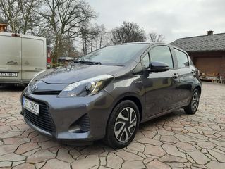 Toyota Yaris, 1,5 HYBRID -NAJ 35 TIS KM