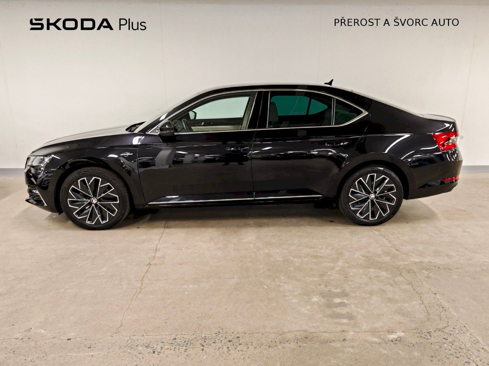 Škoda Superb, iV 1.4 TSI 160 kW DSG L&K - fotka 3