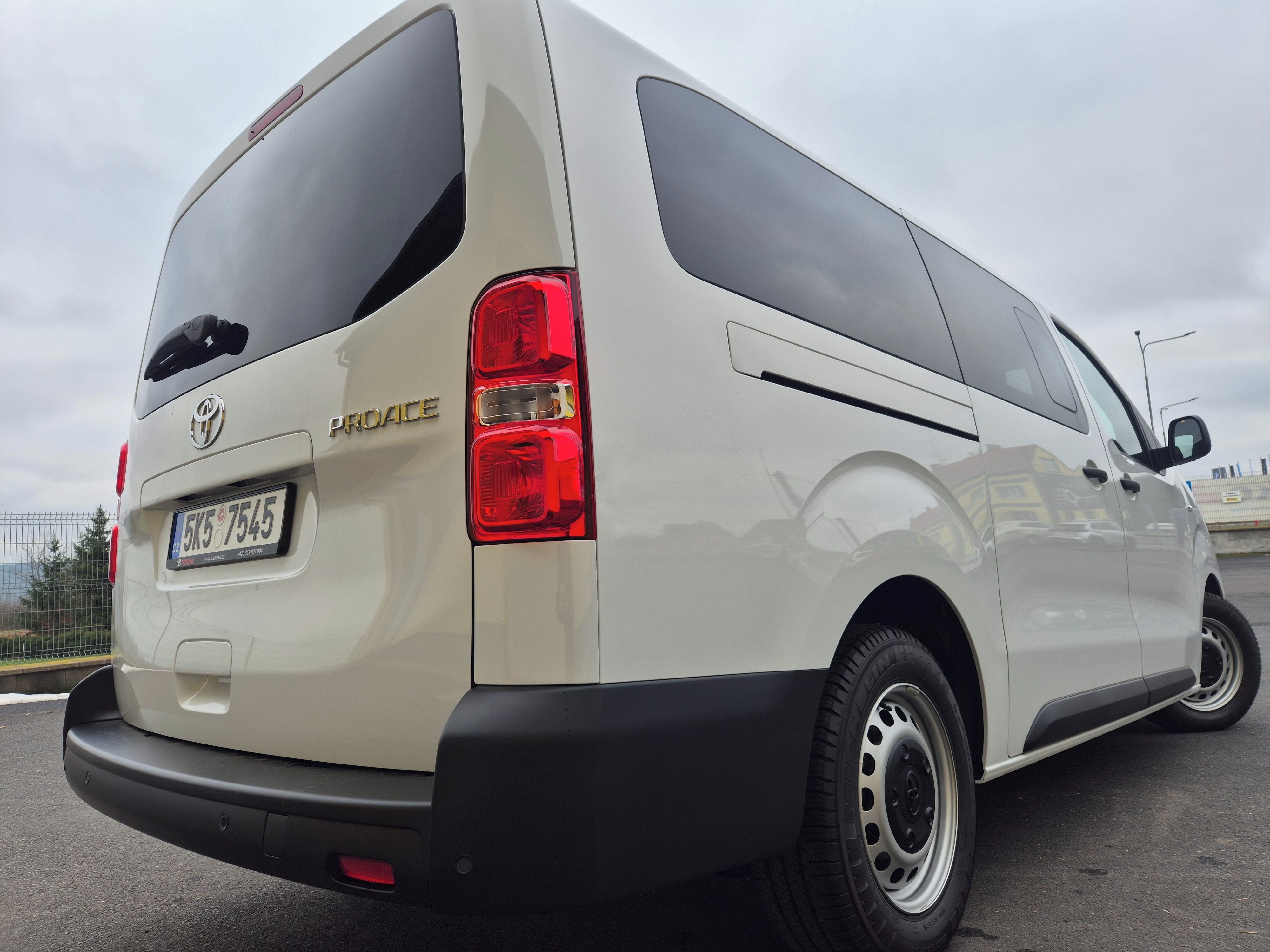 Toyota Proace Verso, Nový vůz 5 let ZÁRUKA - fotka 4
