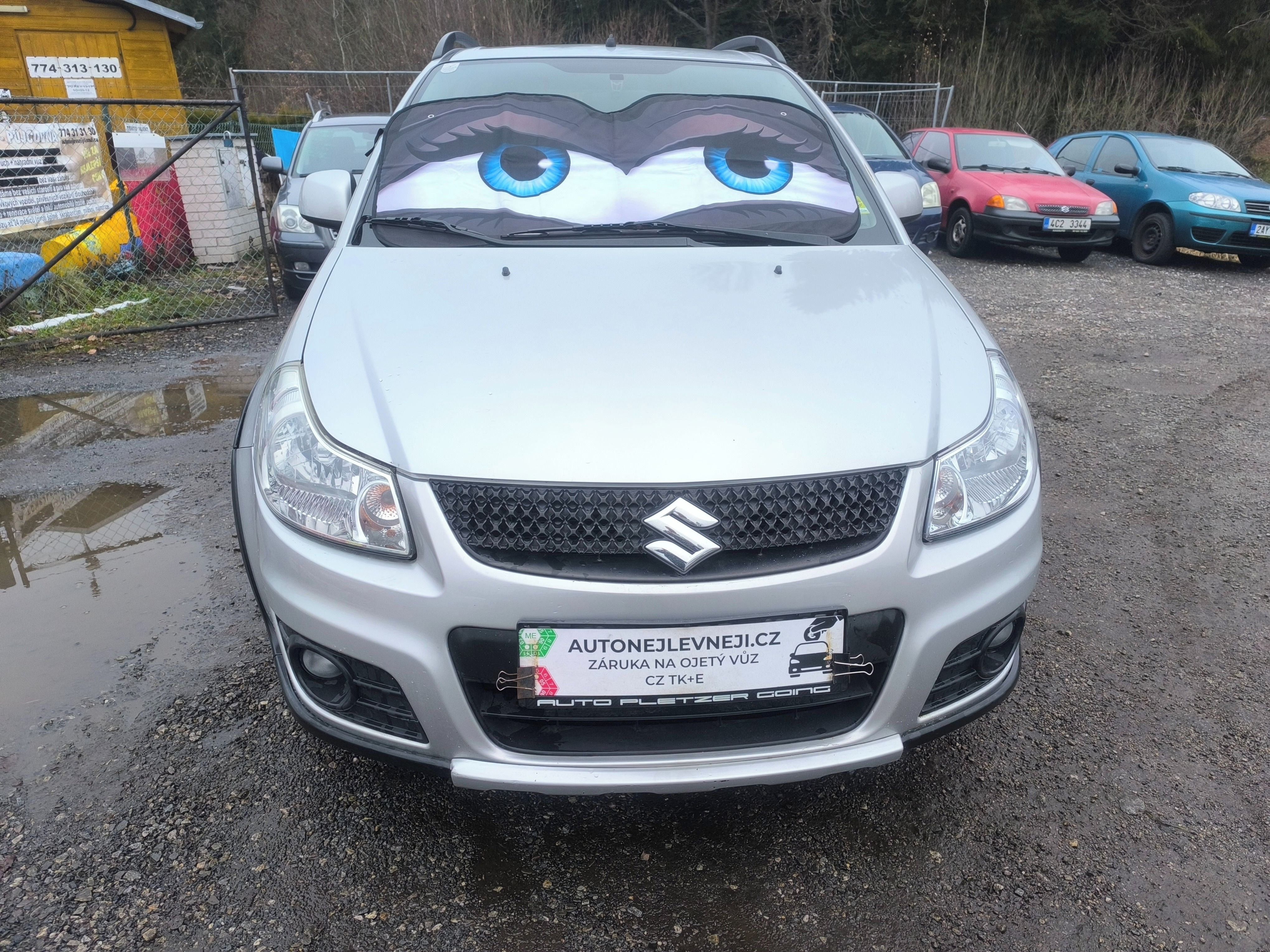 Suzuki SX4, 4X4,KRÁSNÝ,95KM,1MAJ74L,VÝBAVA - fotka 2