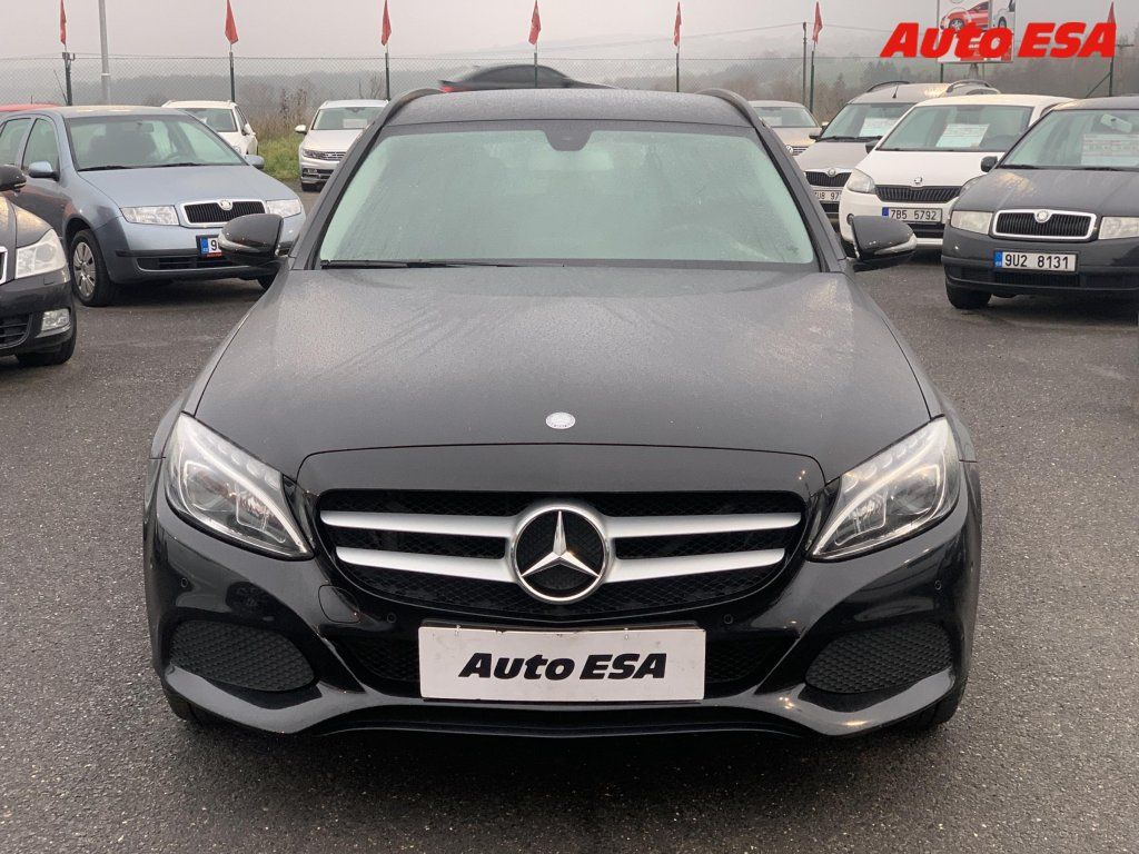 Mercedes-Benz Třídy C, 2.2 CDi C 220d,ČR,AT - fotka 2