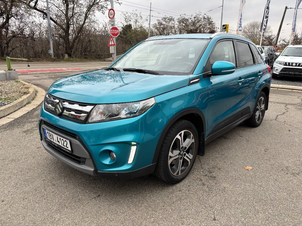 Suzuki Vitara, 4x4 automat Elegance 1,6 VVT - fotka 3