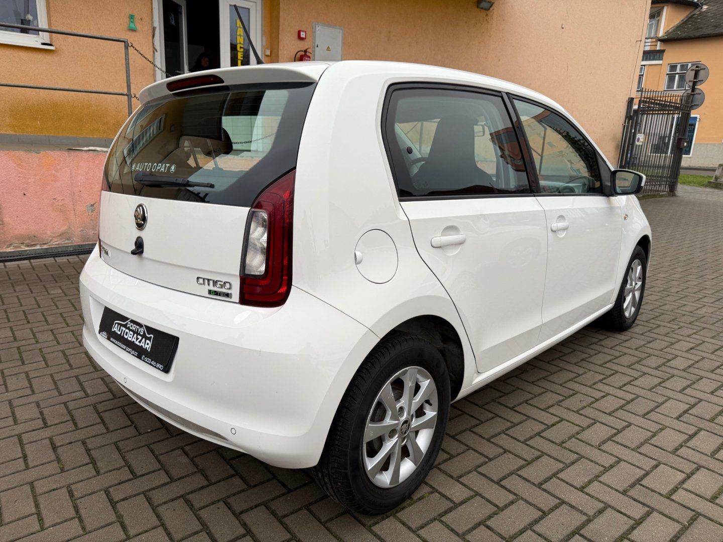 Škoda Citigo, 1.0 MPI - 5 dveří ! - fotka 3