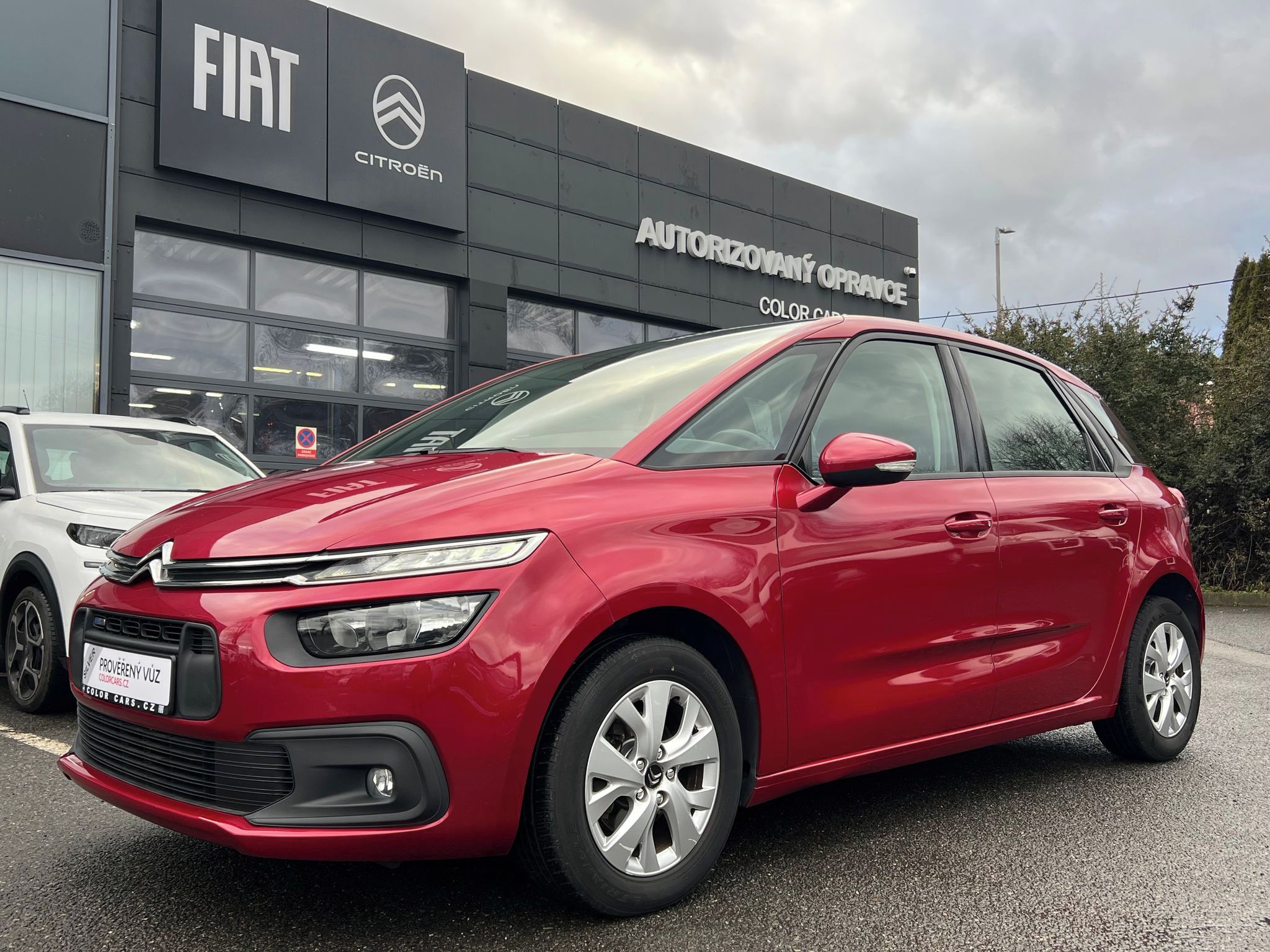 Citroën C4 Picasso, 1.2 130k SERVIS ZÁRUKA NAVI
