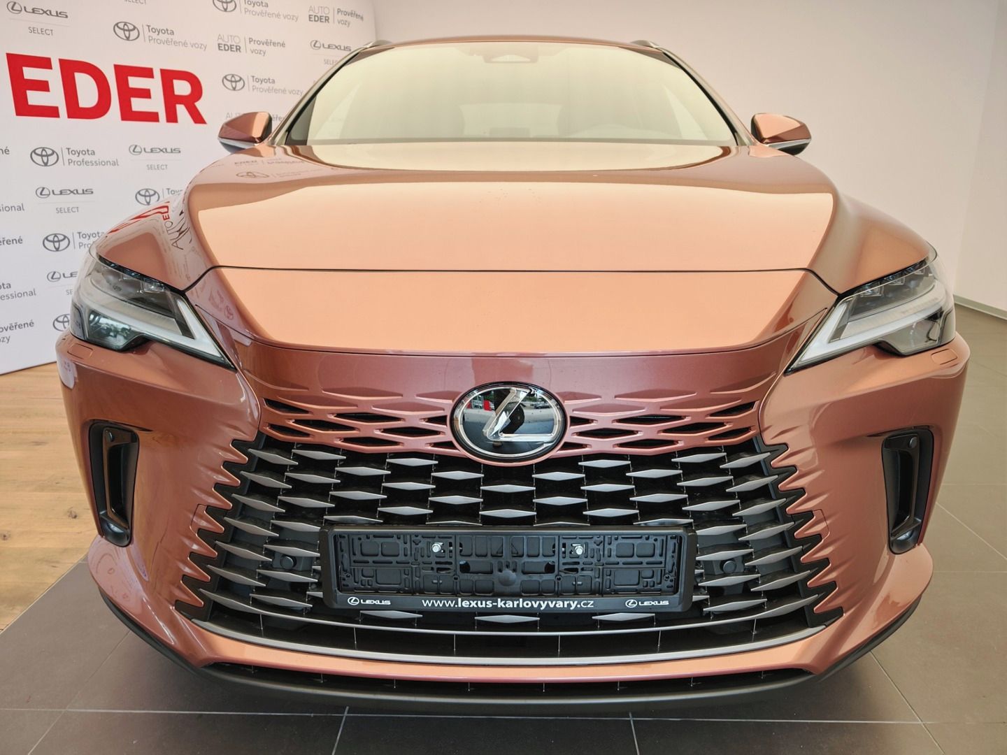 Lexus RX, 450H+ COMFORT PLUS - fotka 2