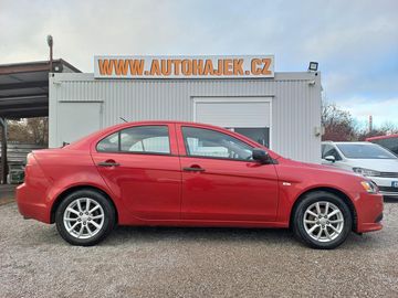 1.6i Mivec 86kW sedan