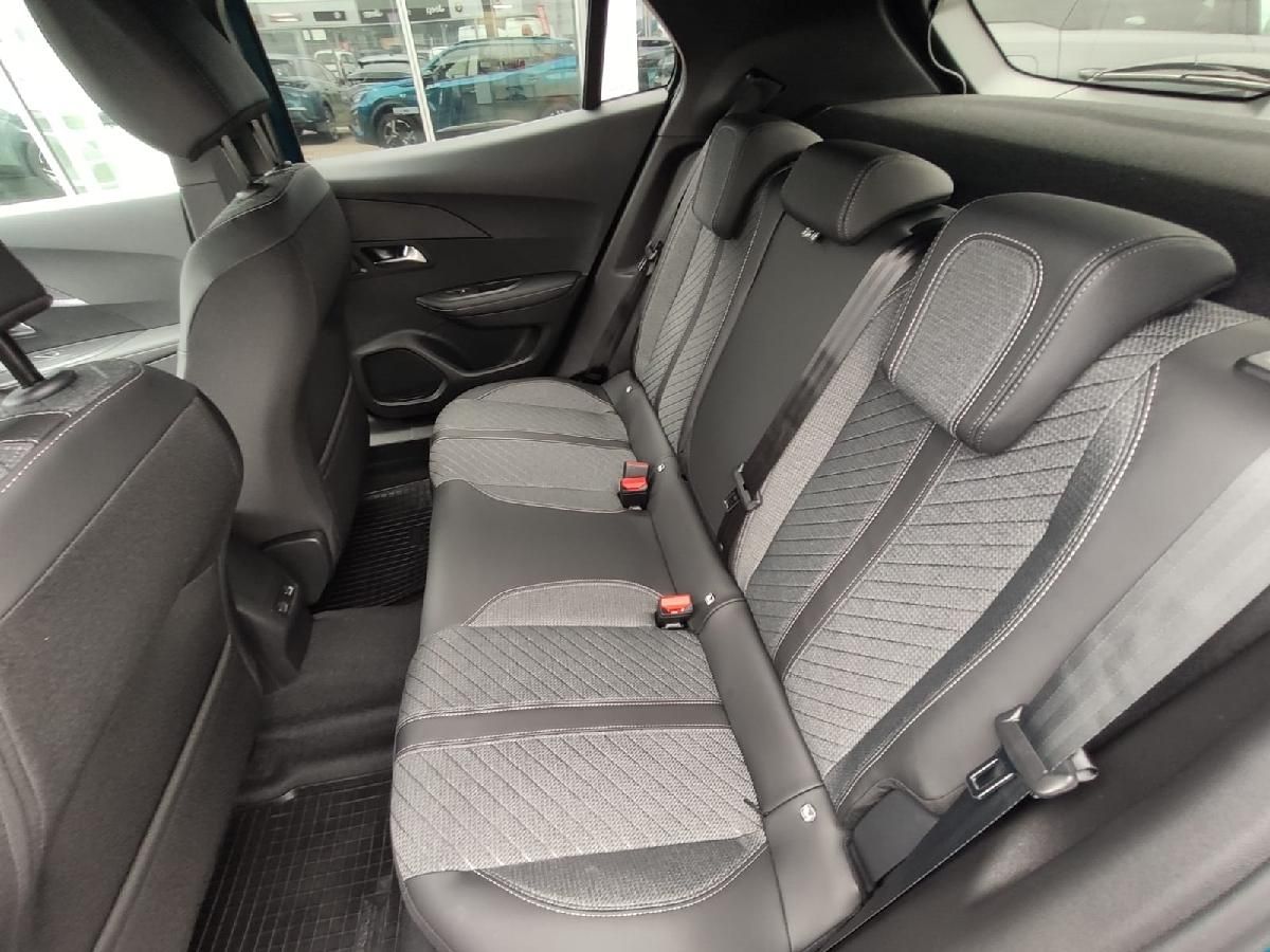 Peugeot 2008, ALLURE 1.2 100k MAN6 ALU - fotka 5