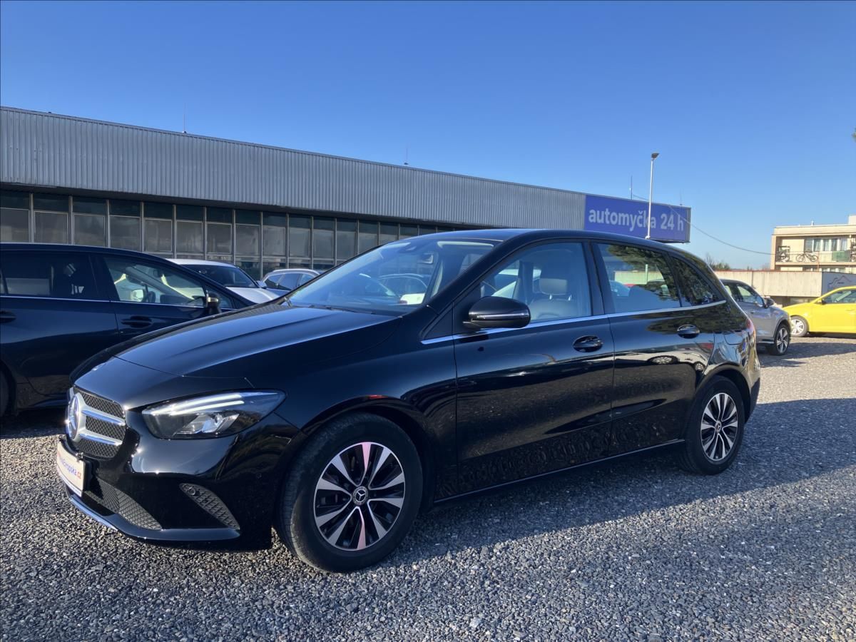 Mercedes-Benz Třídy B, 1,3 Distronic Pano CarPlay - fotka 2