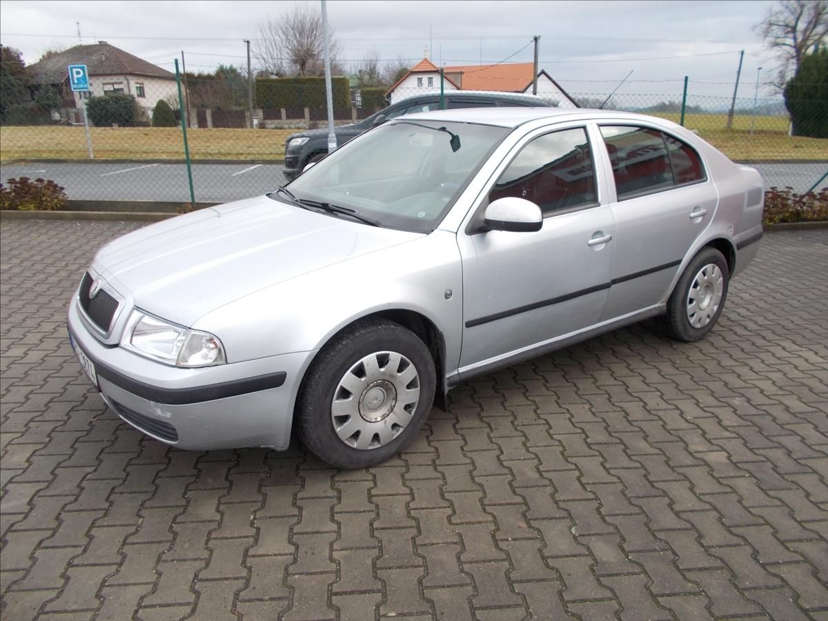 Škoda Octavia, 1,9 TDI ČR KLIMA NOVÁ STK NOVÉ - fotka 3