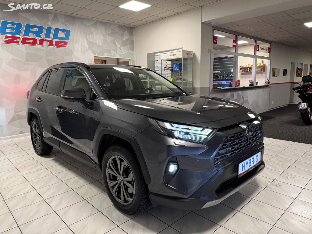 Toyota Rav4, fotka 8