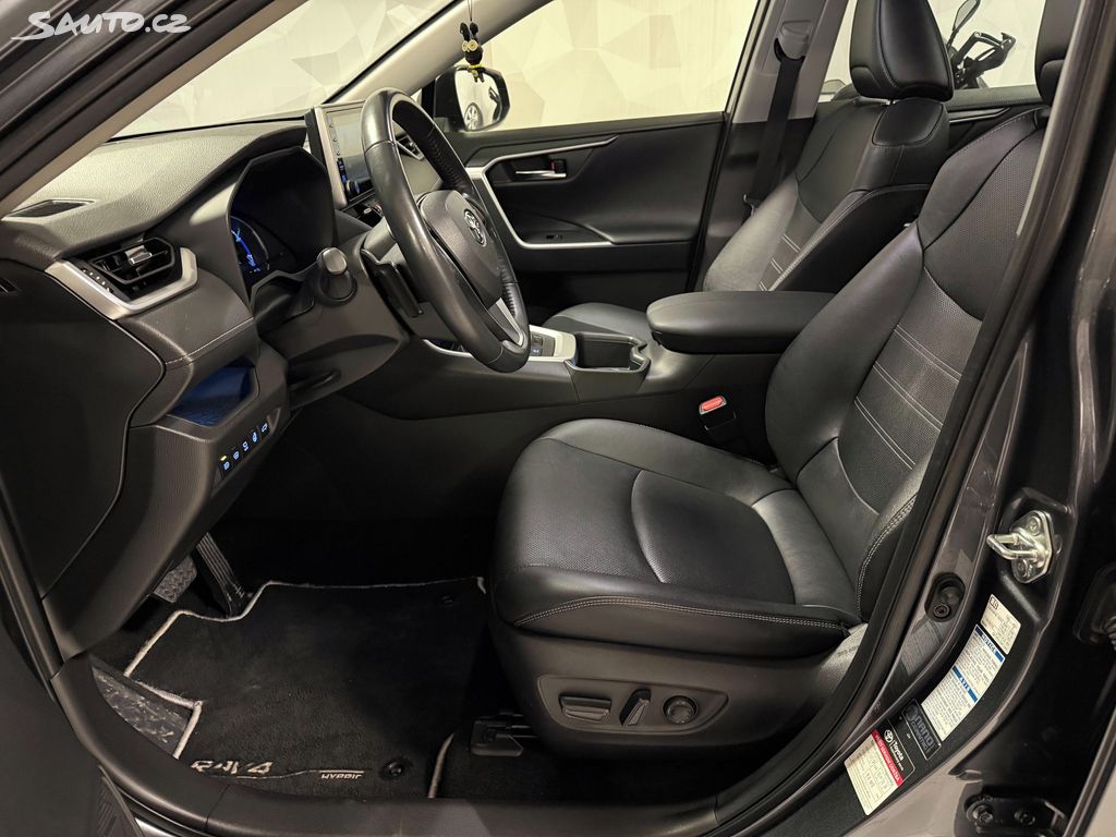 Toyota Rav4, fotka 18