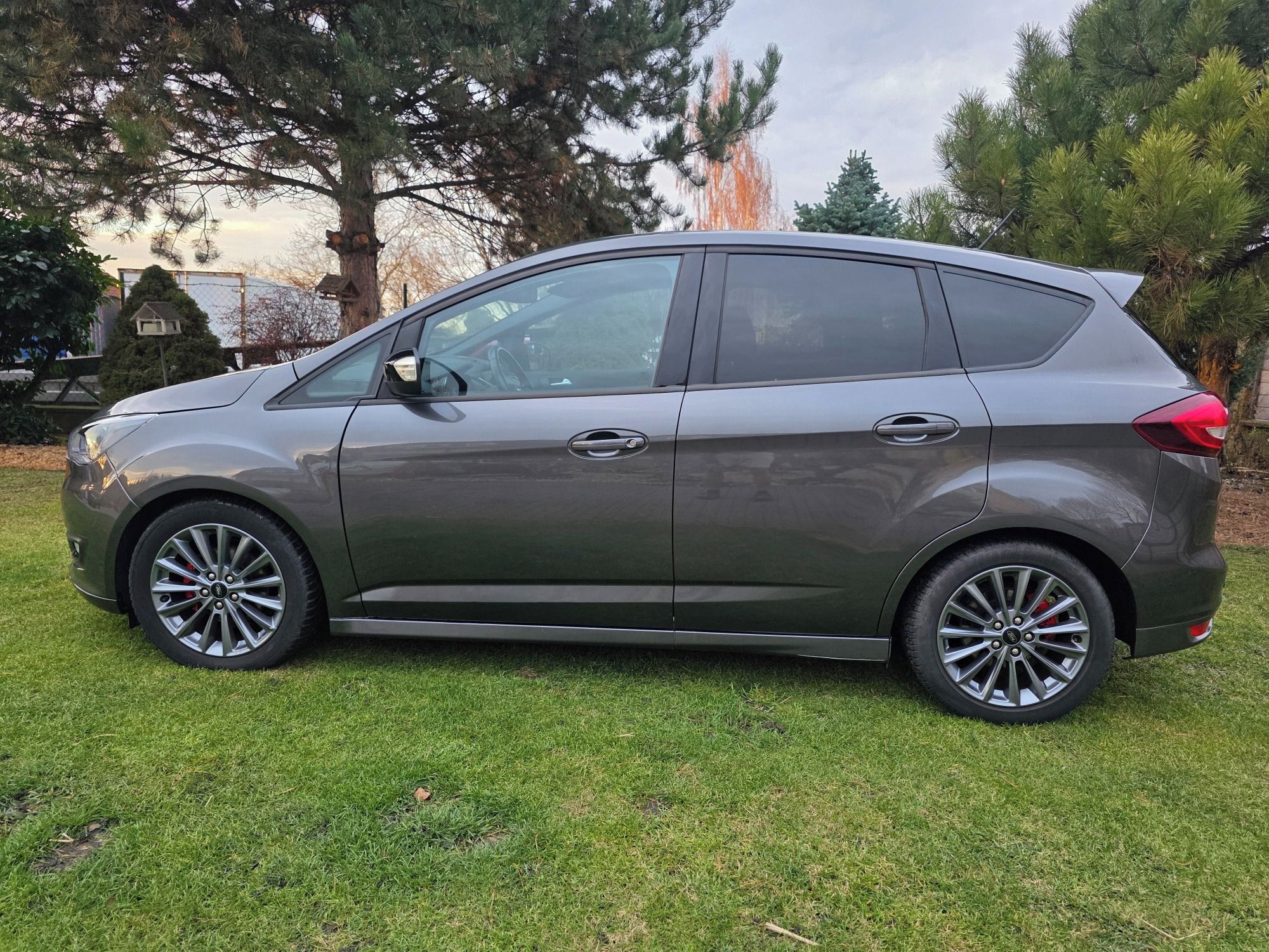 Ford C-MAX, 1.0 EcoBoost 92 kW Titanium - fotka 5