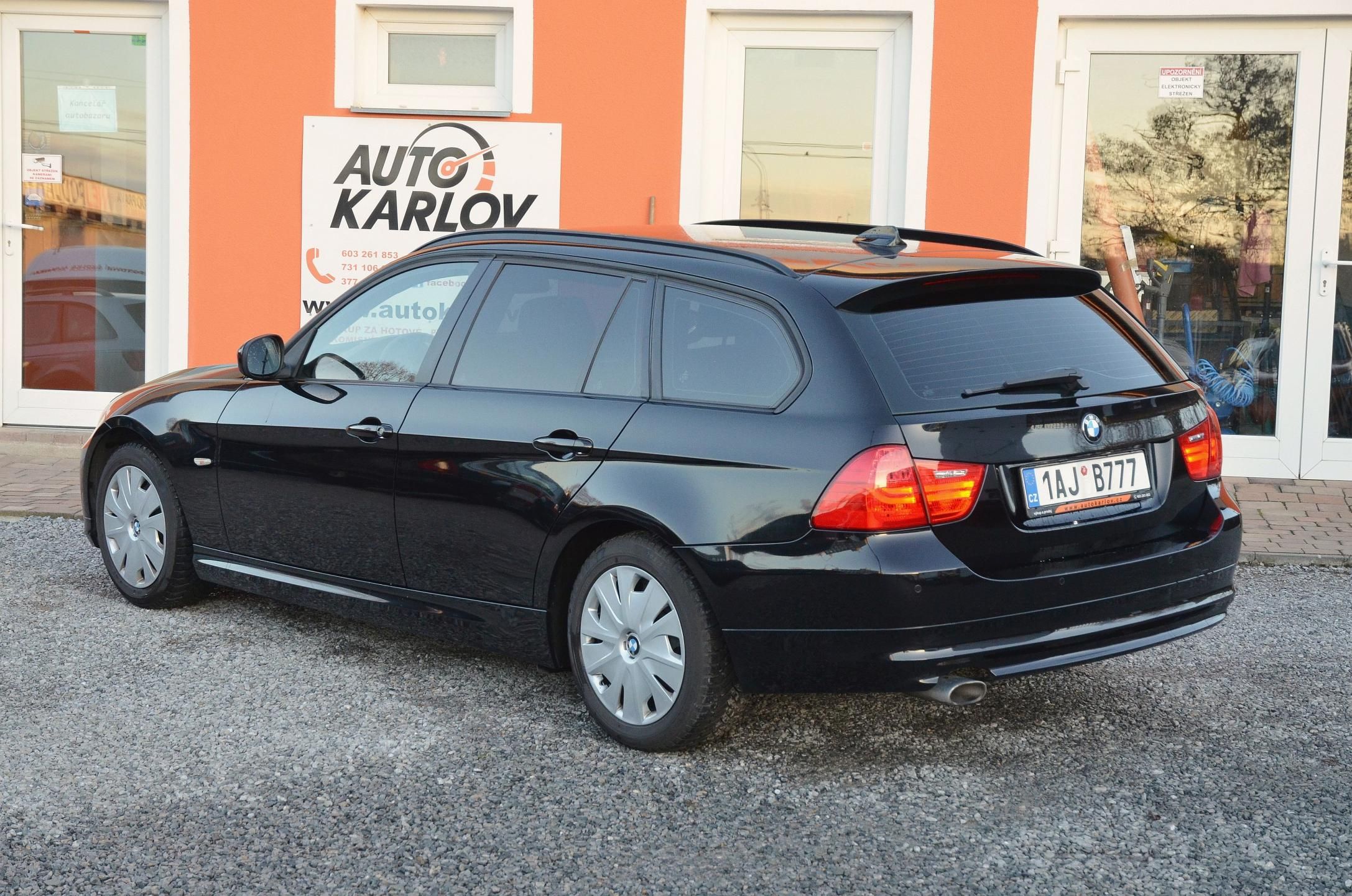 BMW Řada 3, 320d 135kW AT Touring NAVI - fotka 4