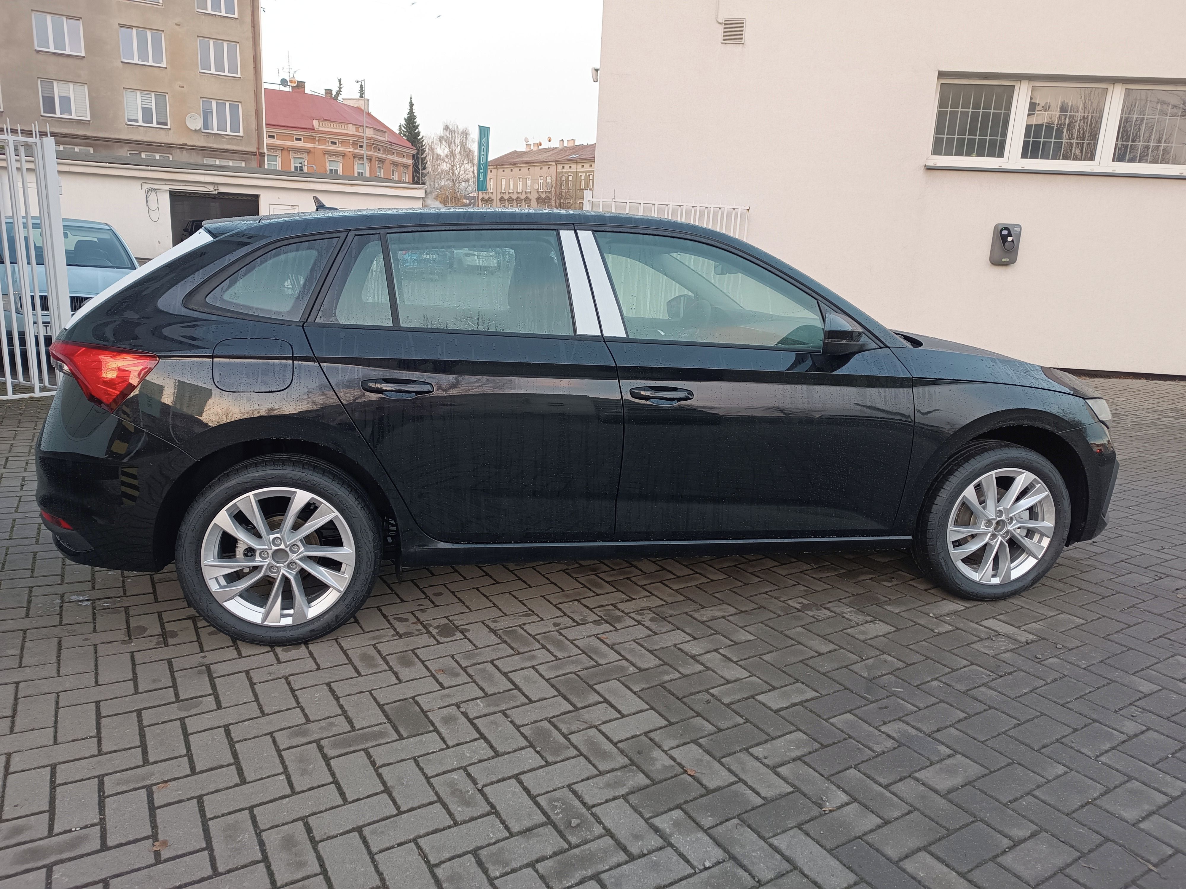 Škoda Scala, 130 let 1,5 TSI 110 kW 6man - fotka 5