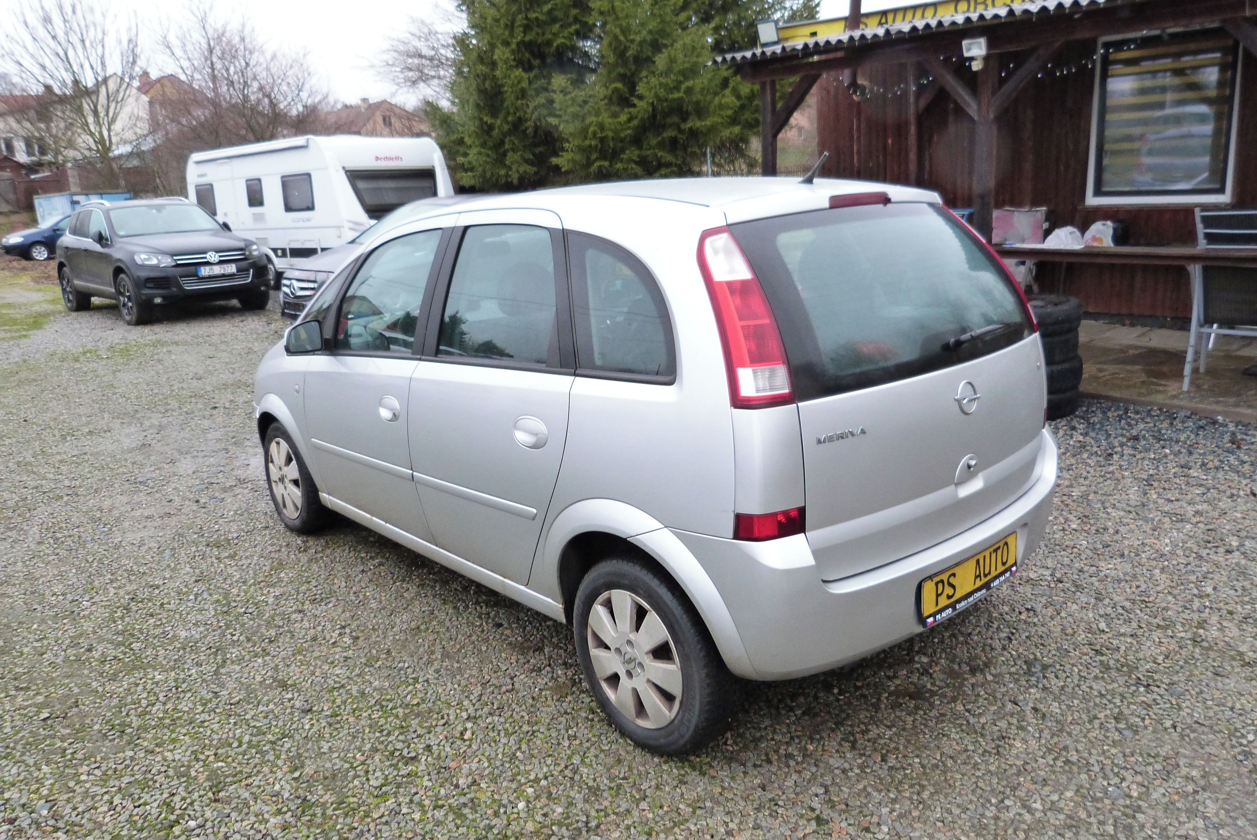 Opel Meriva, 1.6i 16v - fotka 6