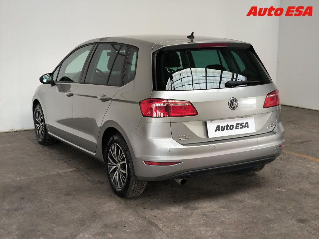 Volkswagen Golf Sportsvan, 1.6TDi,DSG - fotka 4