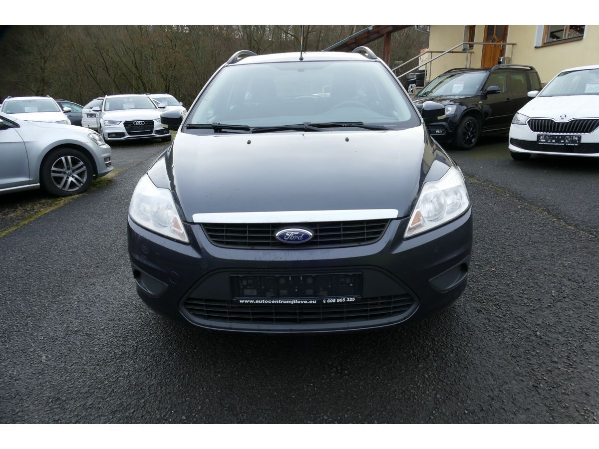 Ford Focus, 1,6TDCi 80KW KLIMA - fotka 3