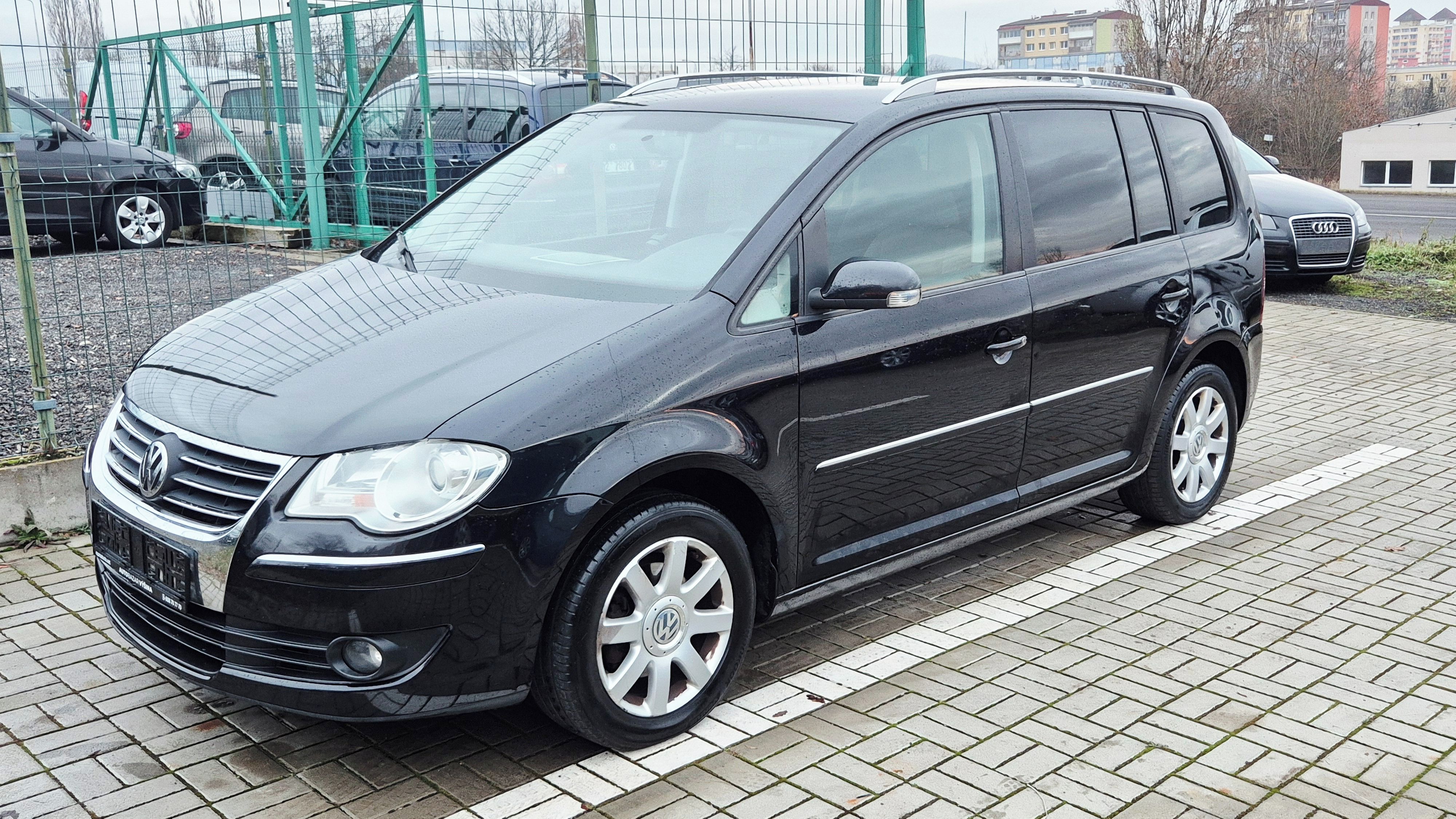 Volkswagen Touran, 2.0 TDI WEBASTO - fotka 4