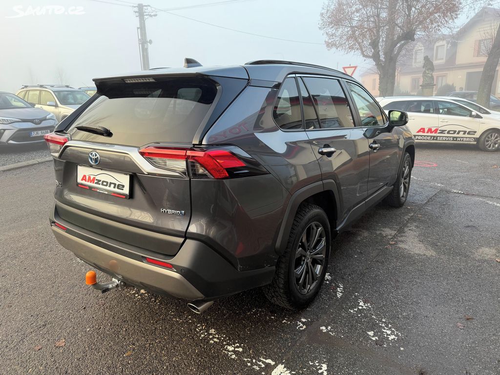 Toyota Rav4, fotka 5