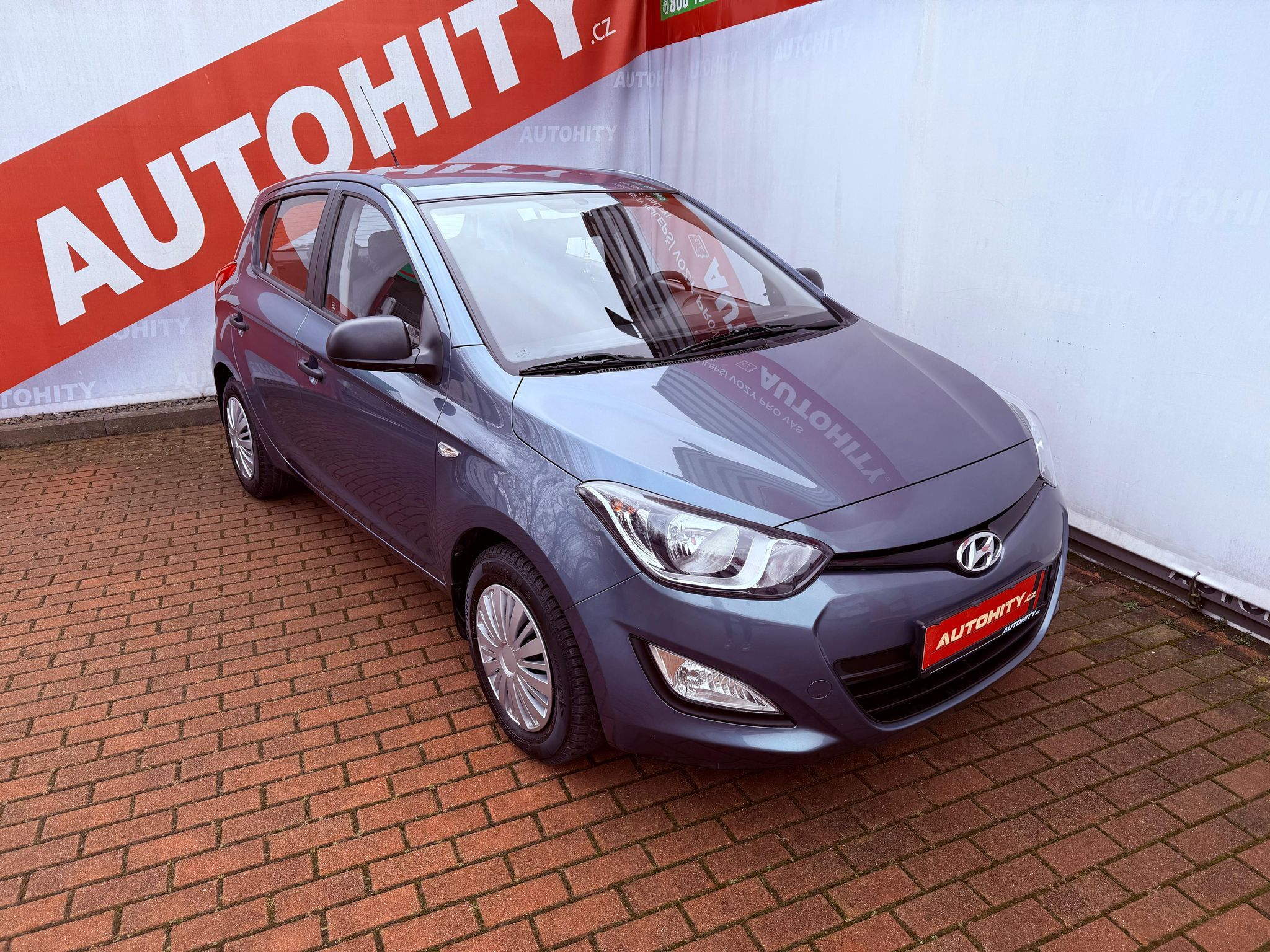 Hyundai i20, 1.2, ČR, 46 tkm - fotka 3