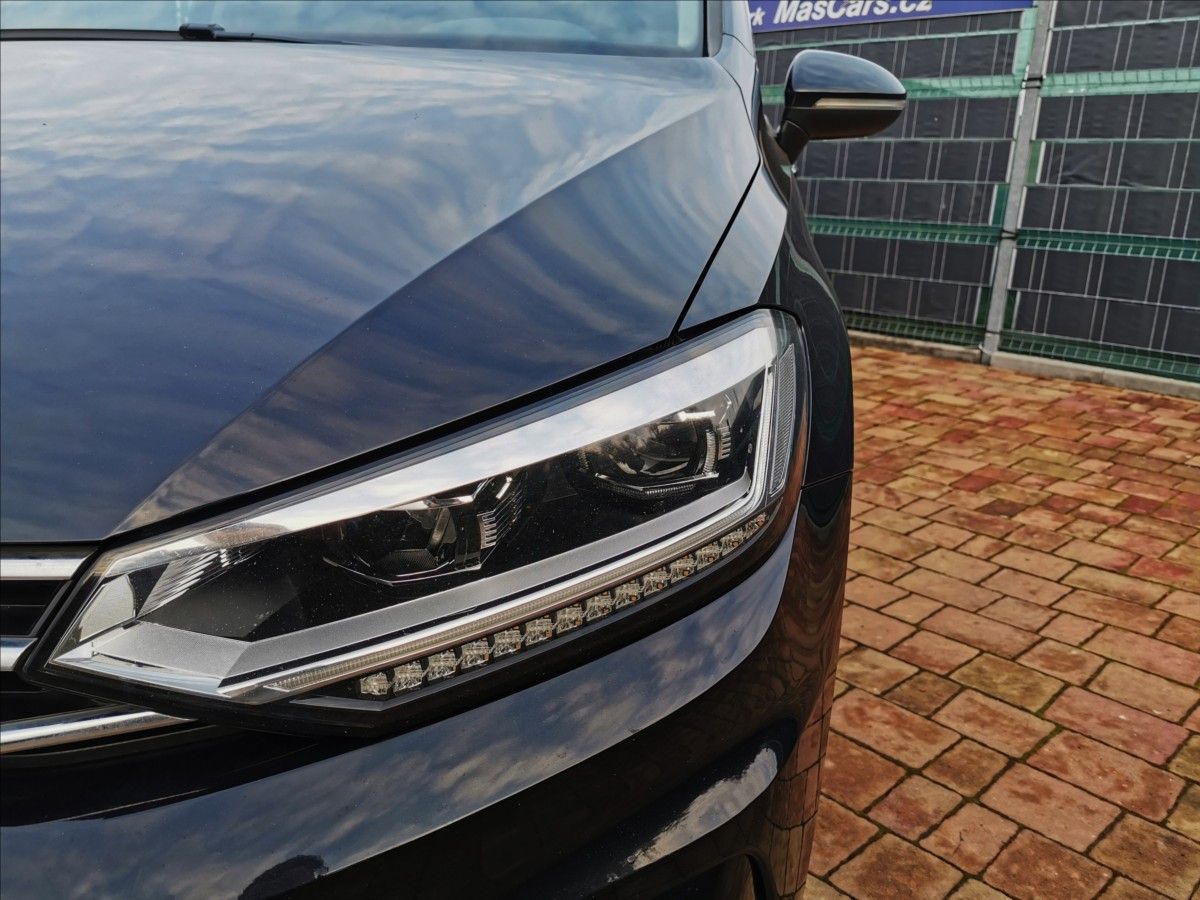 Volkswagen Touran, 1.6 TDI R-Line/LED/Panorama - fotka 5
