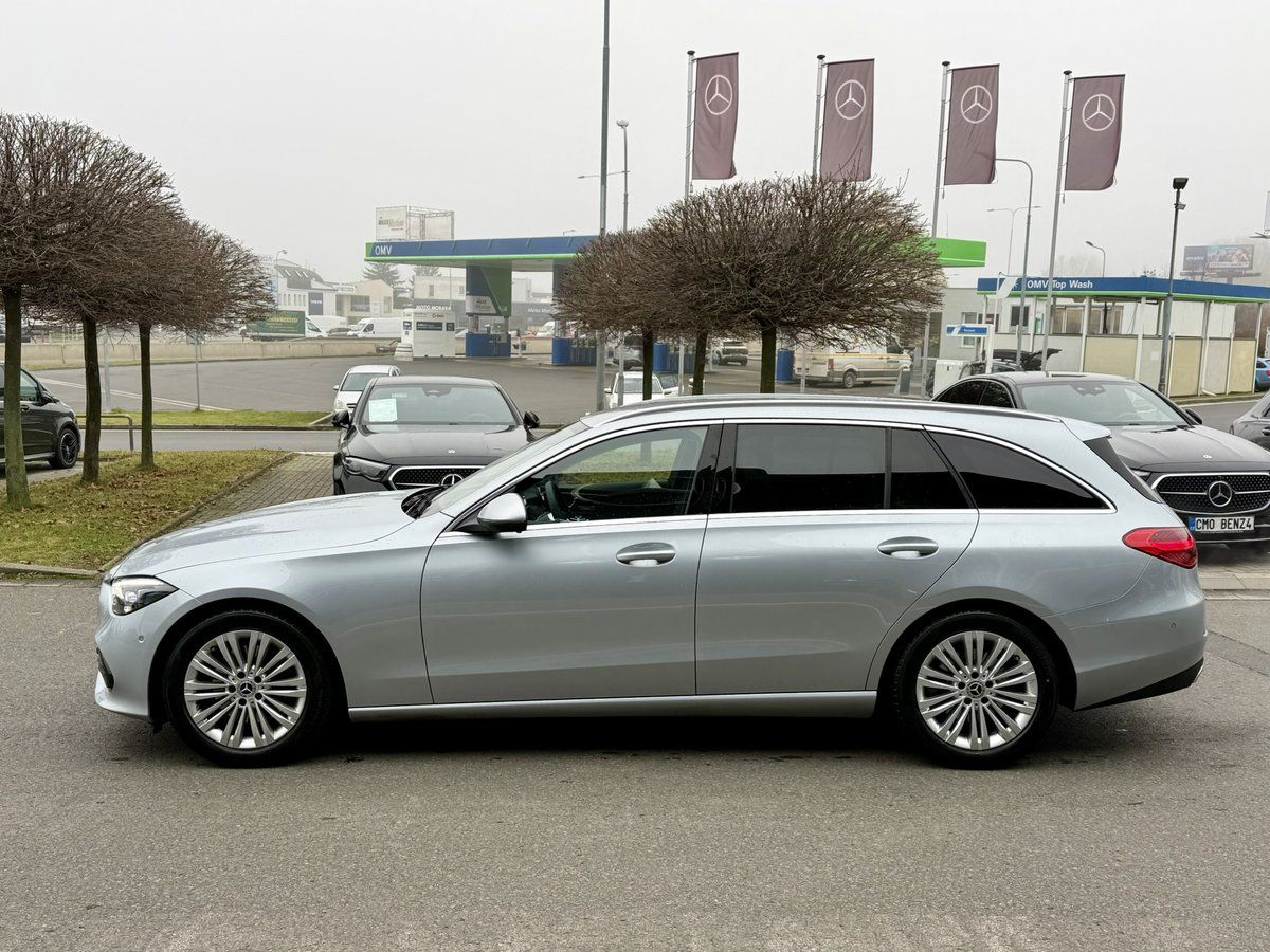 Mercedes-Benz Třídy C, 220 d 4MATIC kombi - fotka 5