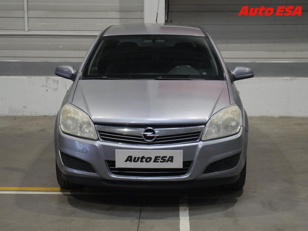 Opel Astra, 1.7 CDTi,AC - fotka 2