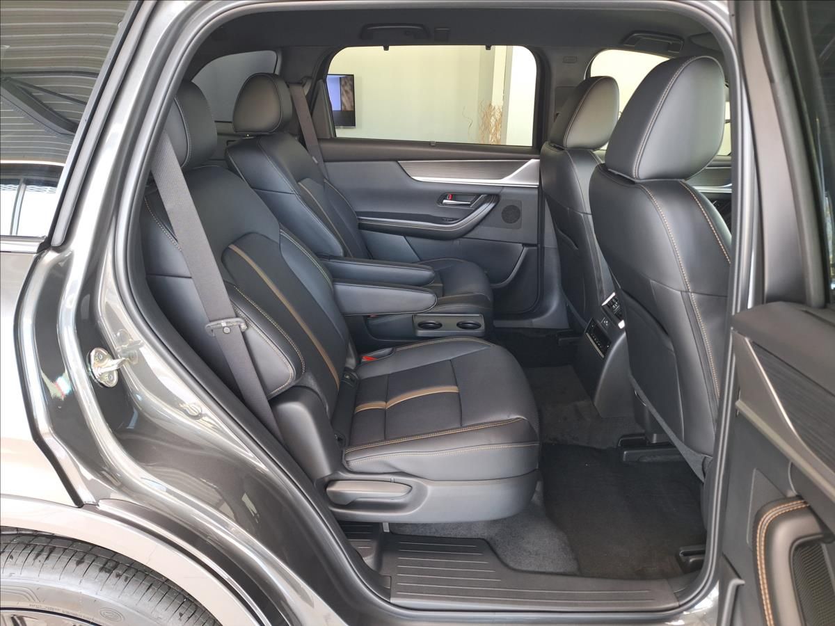 Mazda CX-80, 3.3 D 254k AWD AT8 HOMURA COSO - fotka 6