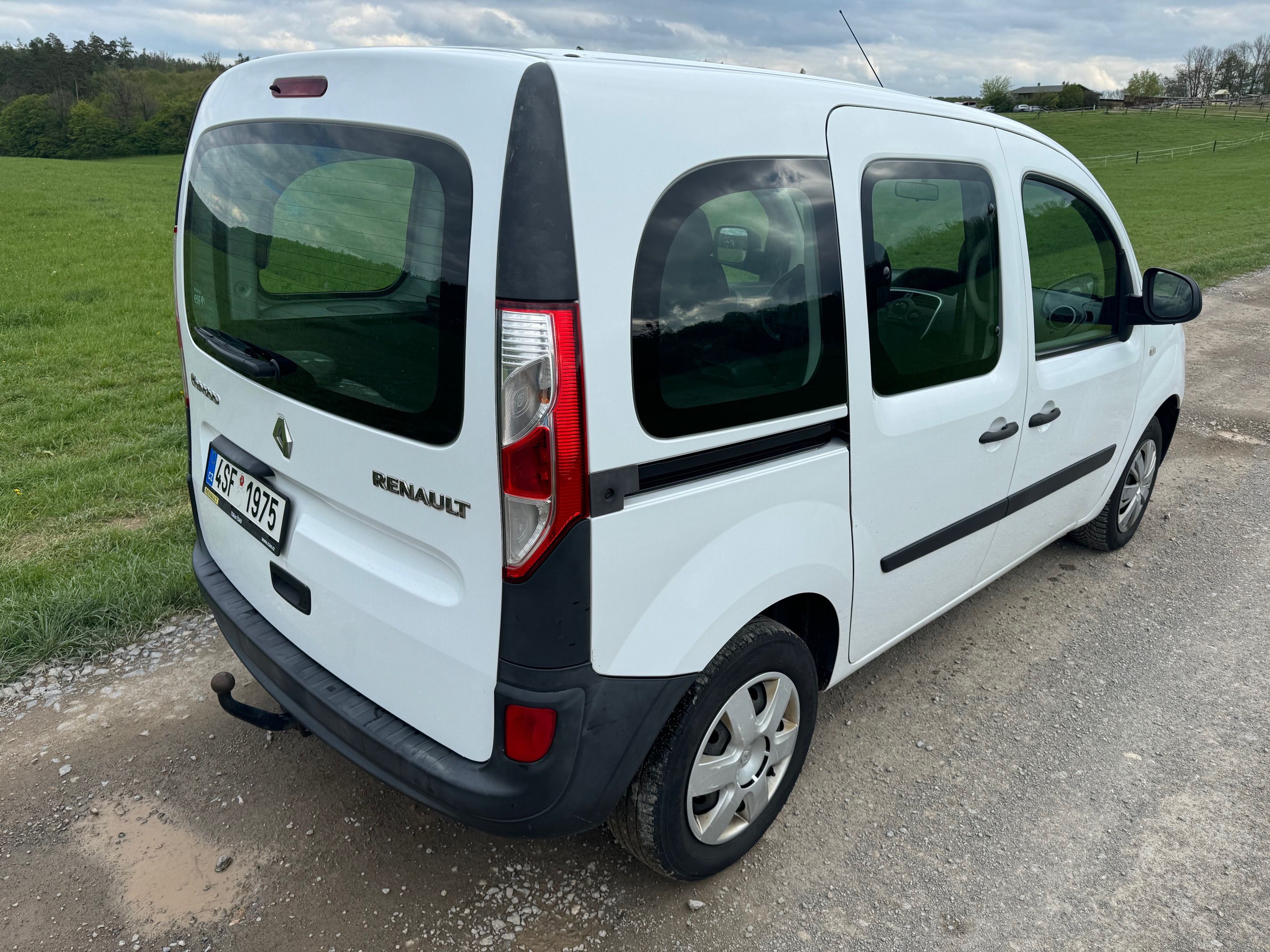 Renault Kangoo, 1.2TCe 84kW LIFE 5 MÍST ČR - fotka 4