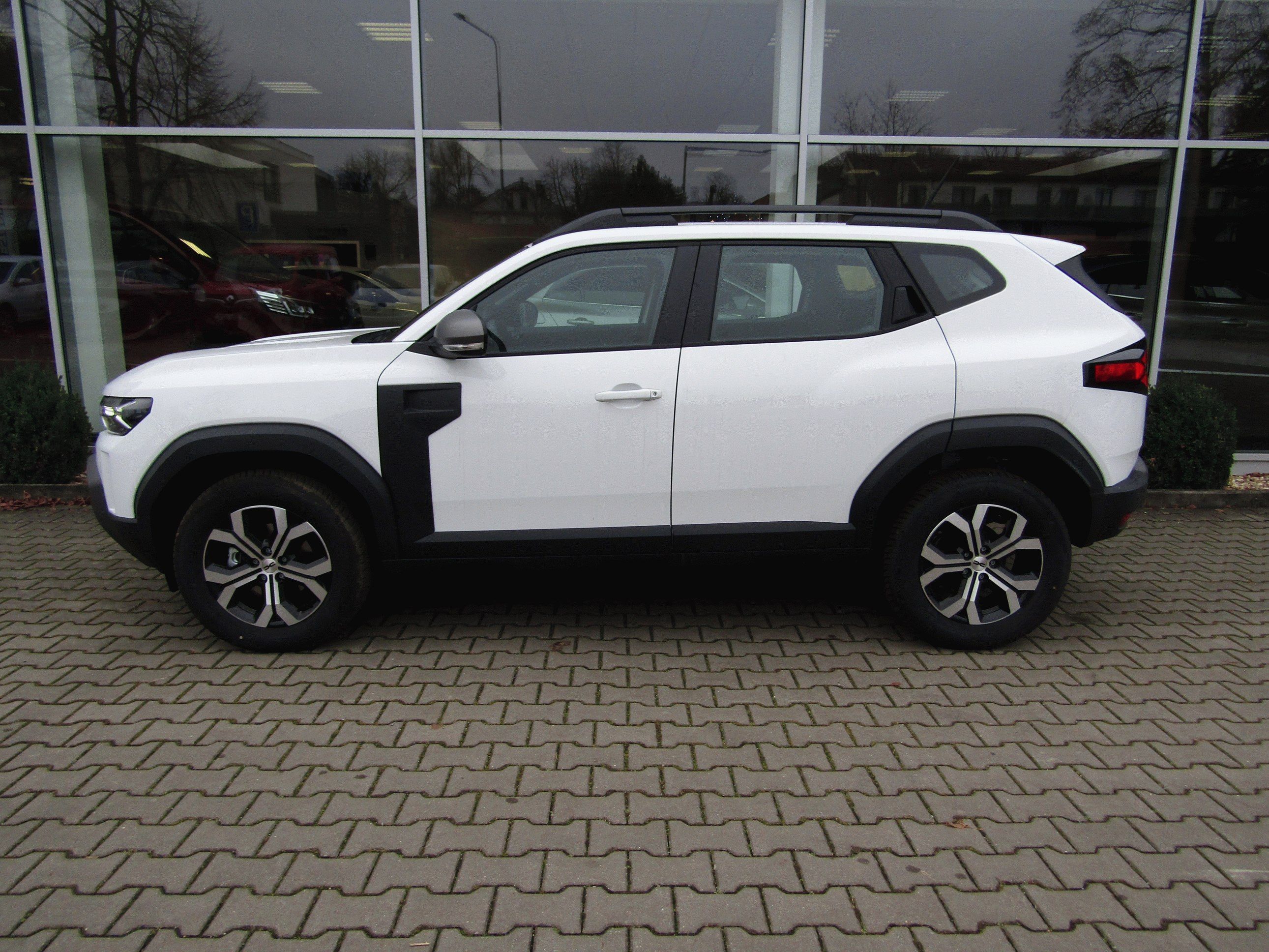 Dacia Duster, TCe 130 Expression 4x4 - fotka 4