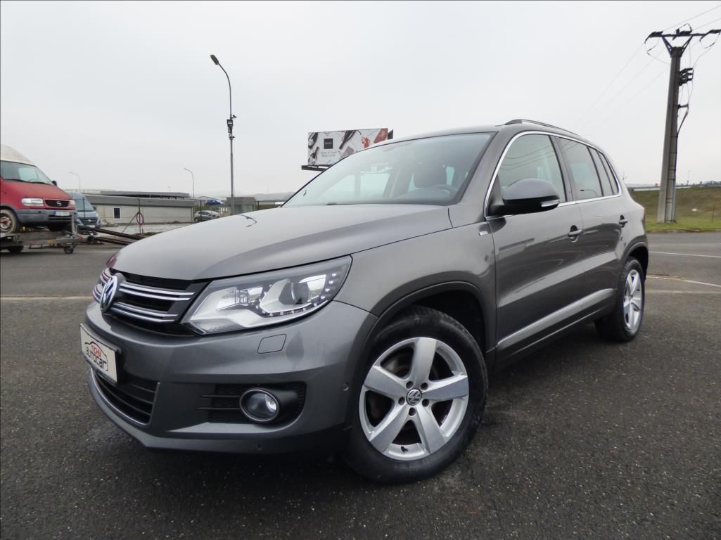 Volkswagen Tiguan, 1,4 TSI 90KW SPORT - fotka 6