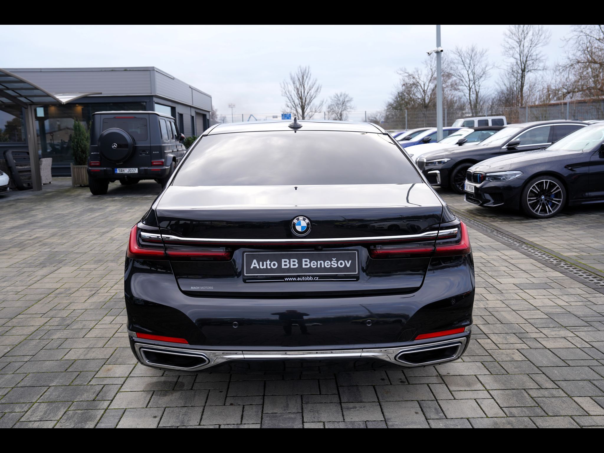 BMW Řada 7, 750Li xDrive Individual/ČR - fotka 5