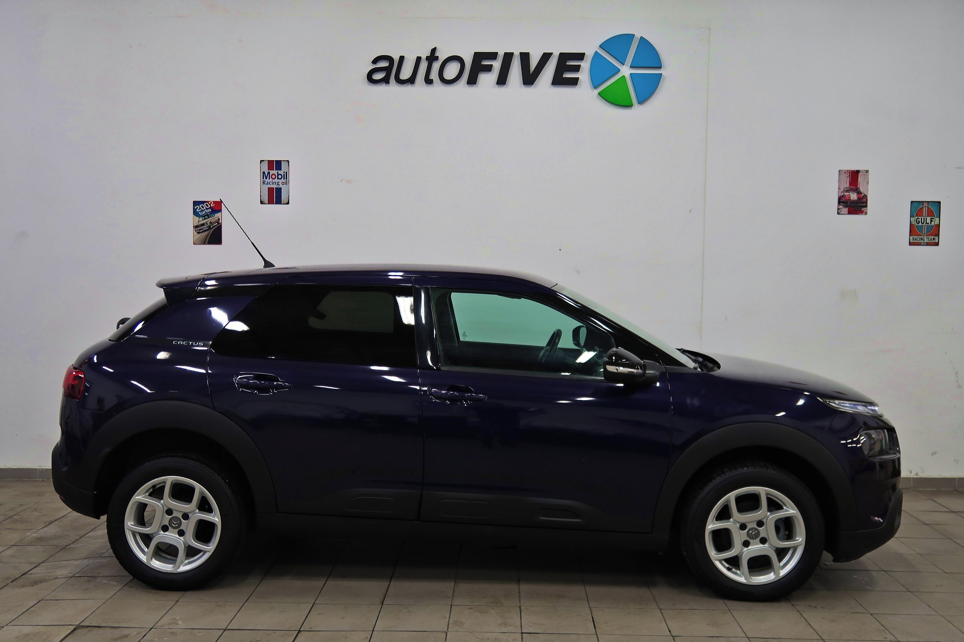 Citroën C4 Cactus, 1.2 81kW, Feel, 1.MAJ., ZÁRUKA - fotka 2