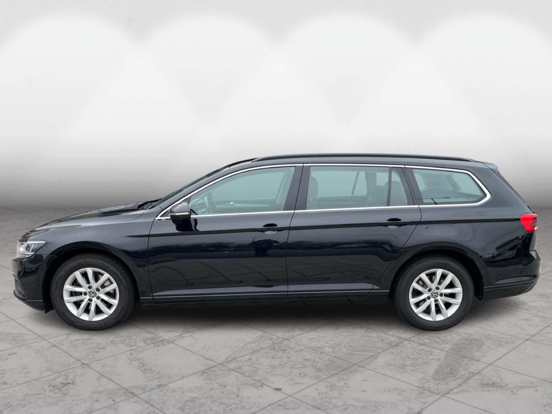 Volkswagen Passat, 2,0TDI 110kW DSG BUSINESS PREM - fotka 4