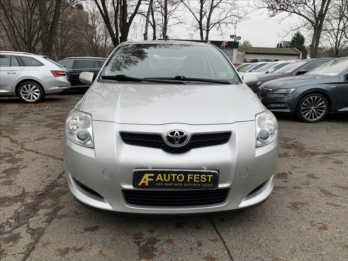 Toyota Auris, 1,3 VVT-i - fotka 2