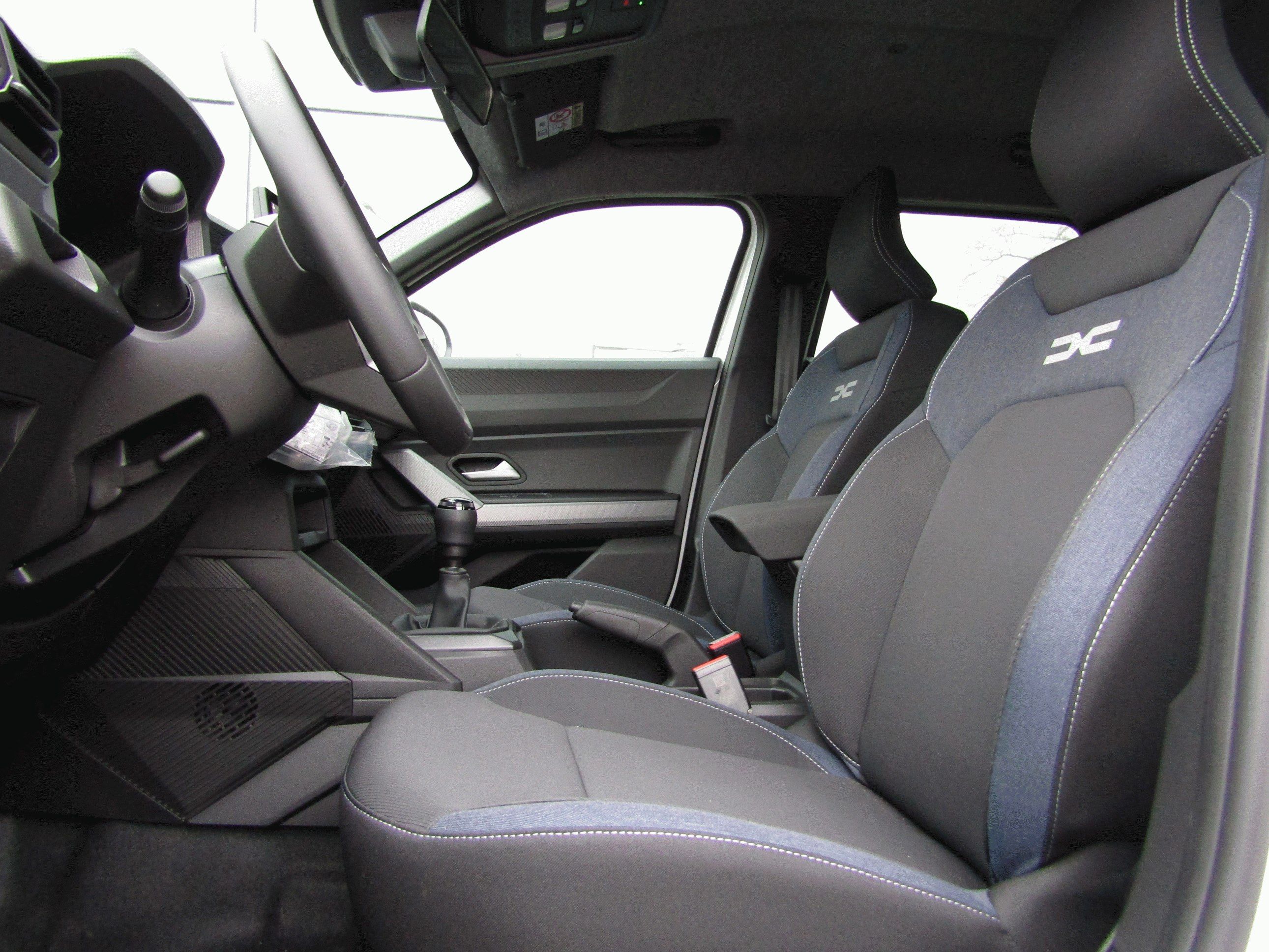 Dacia Duster, TCe 130 Expression 4x4 - fotka 5