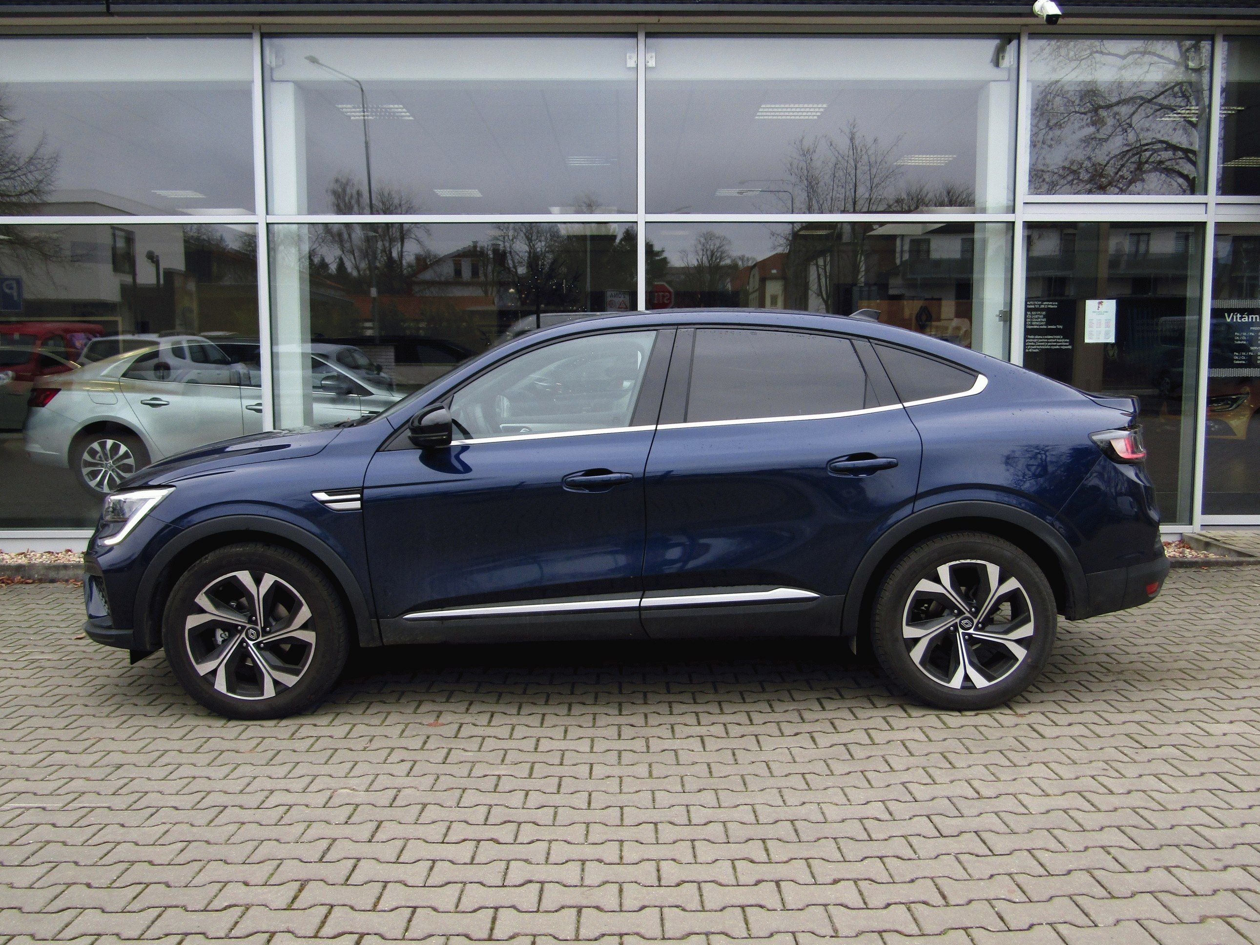 Renault Arkana, mild hybrid TCe 140 EDC Techno - fotka 3
