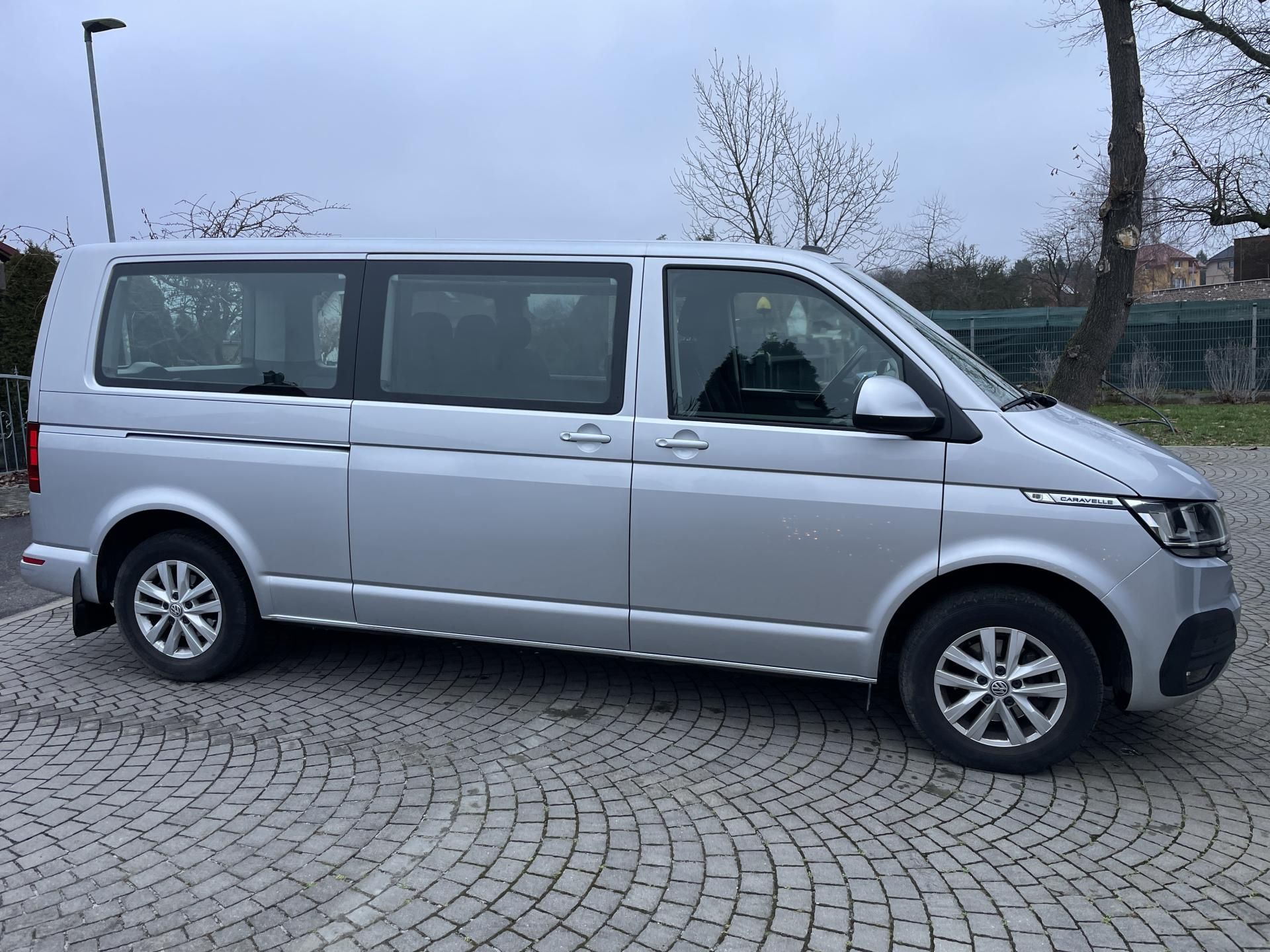 Volkswagen Caravelle, 2,0TDi 110kW comfortLINE 5míst - fotka 4