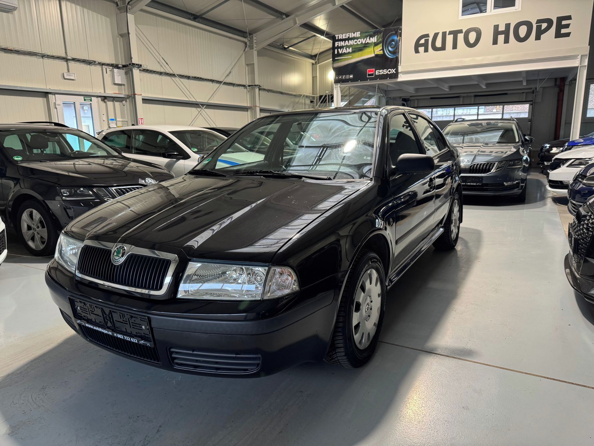 Škoda Octavia, 1.4 16V Ambition TOUR - fotka 3