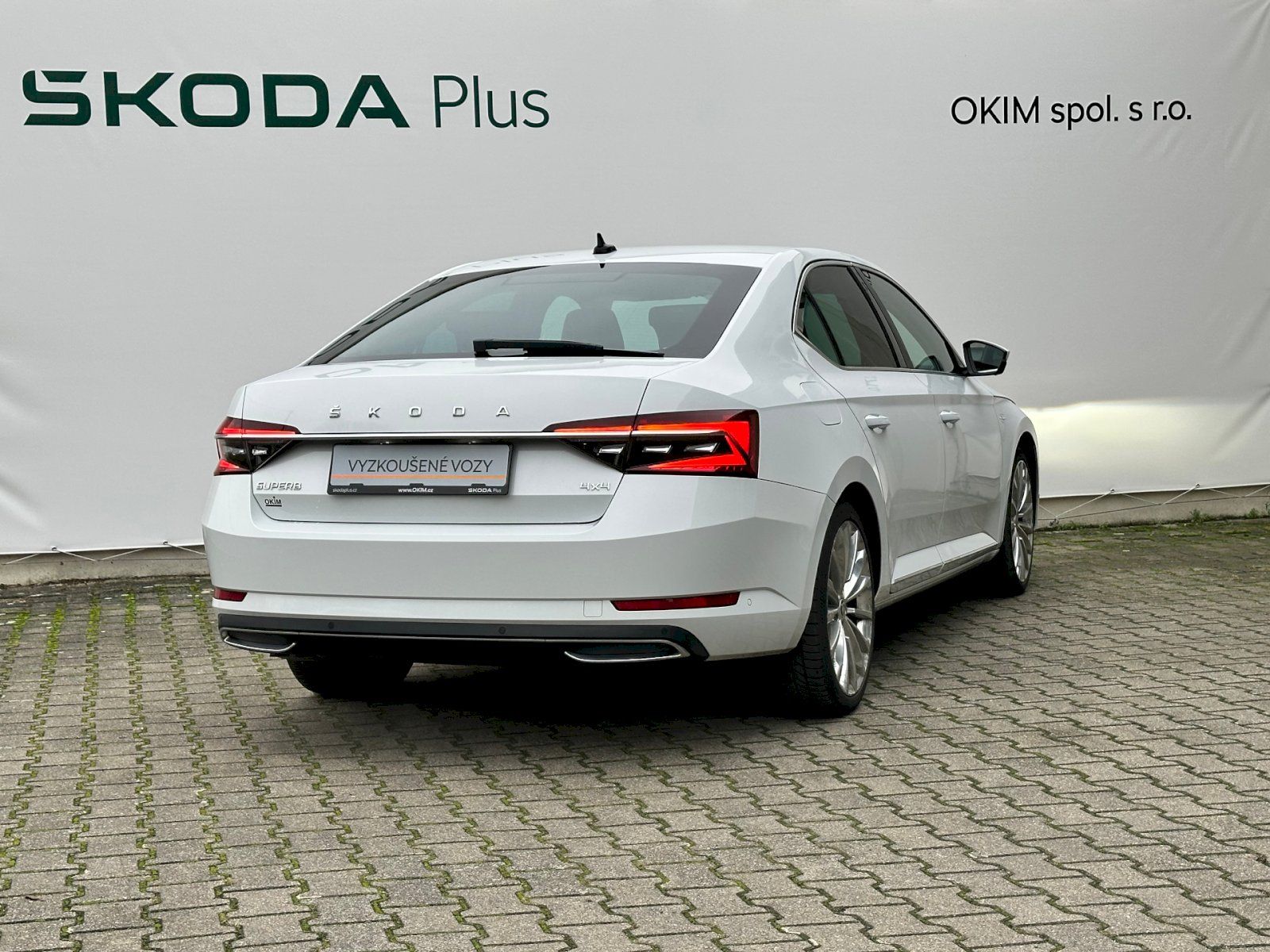 Škoda Superb, 2.0 TDI 147kW L&K 4x4 DSG - fotka 2
