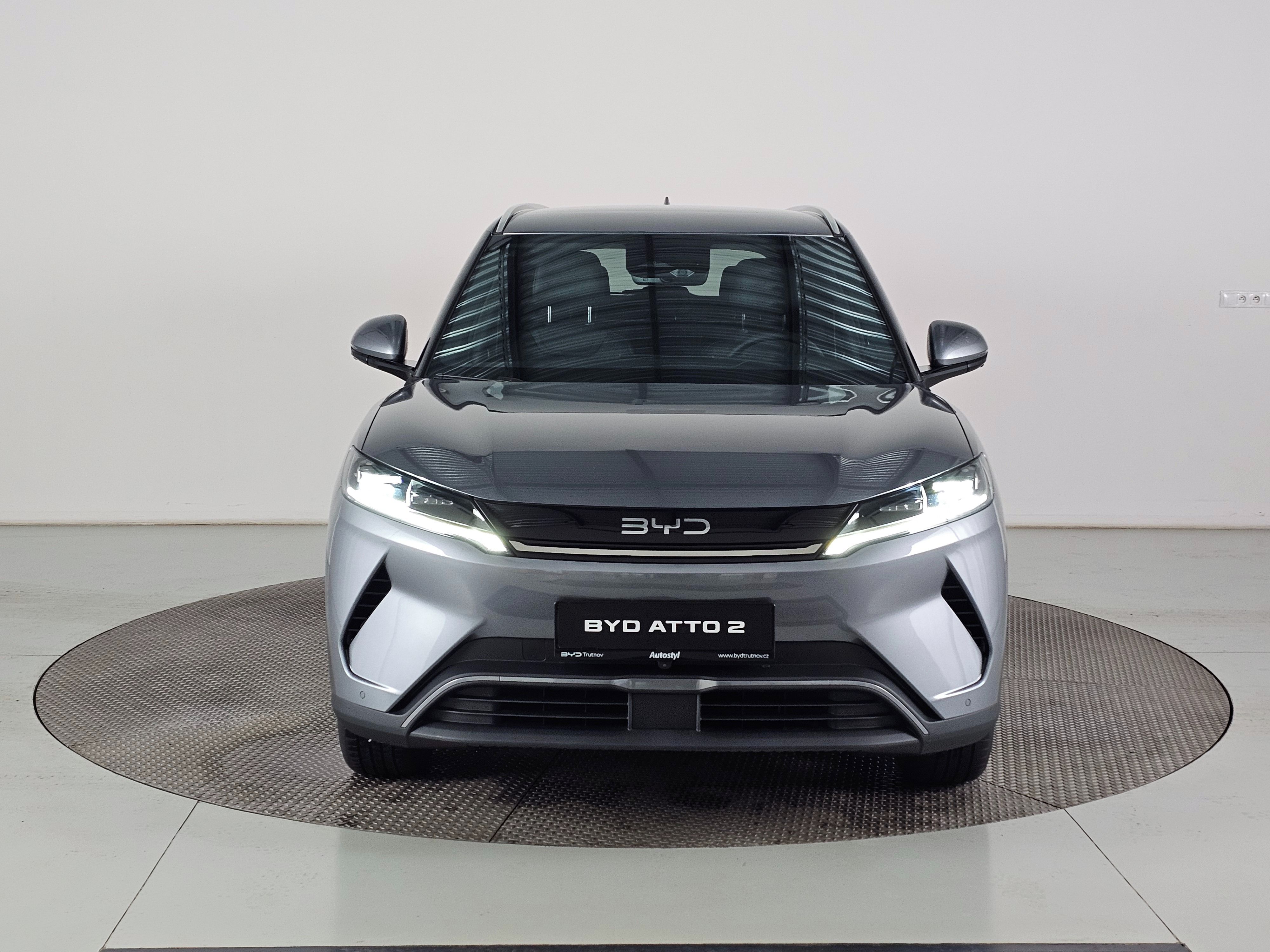BYD ATTO 2, 204k Comfort 64,8 kWh - fotka 2